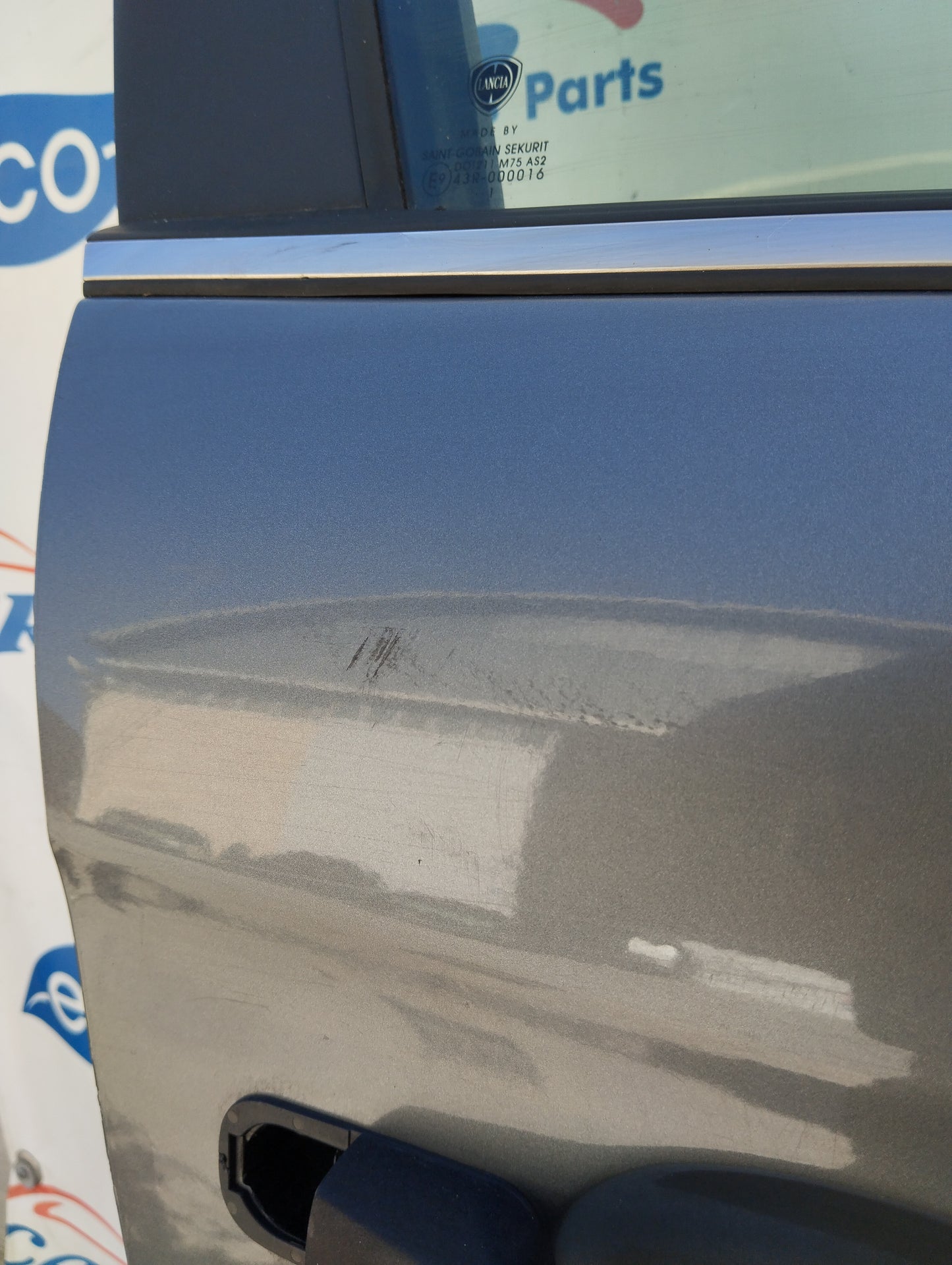 Sportello anteriore dx grigio maserati Lancia Delta 2010 ecoAG5708