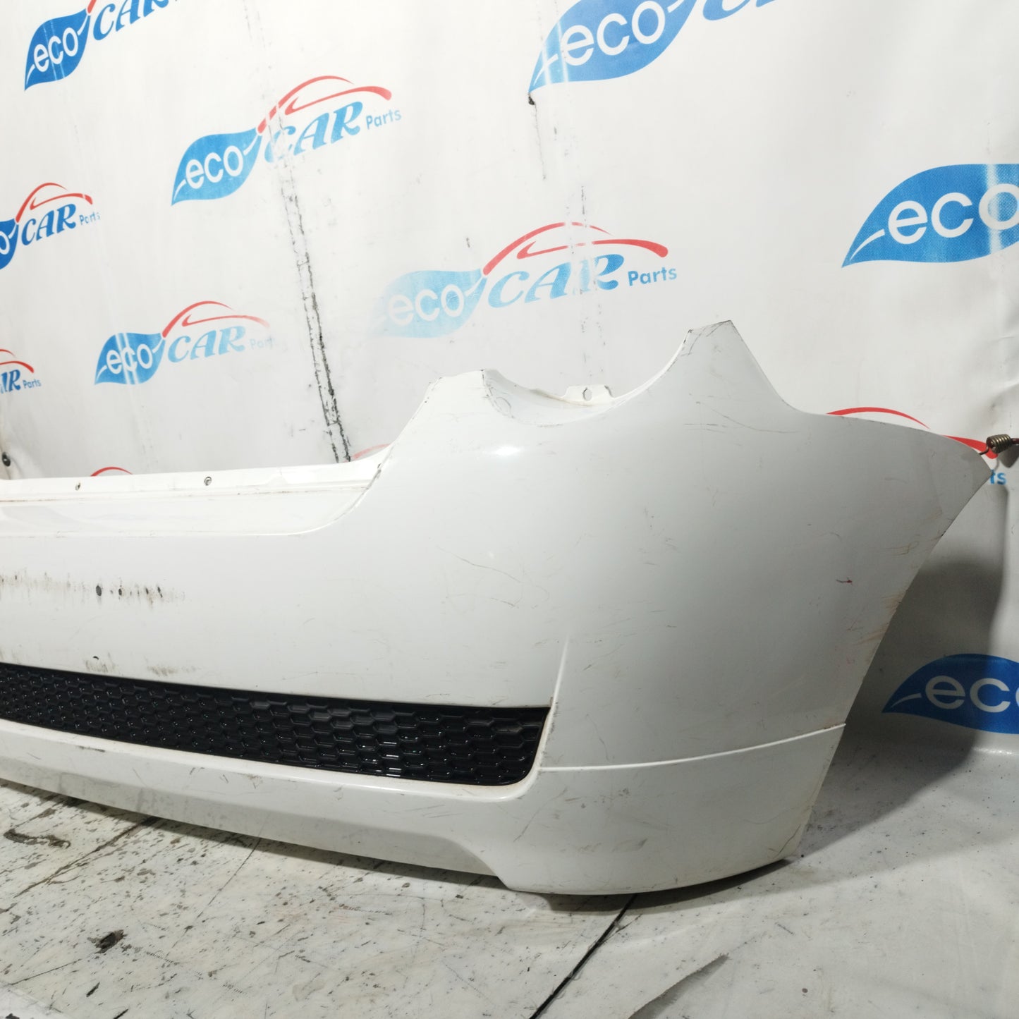 White Rear Bumper Chevrolet Aveo 2009 ecoAC10226