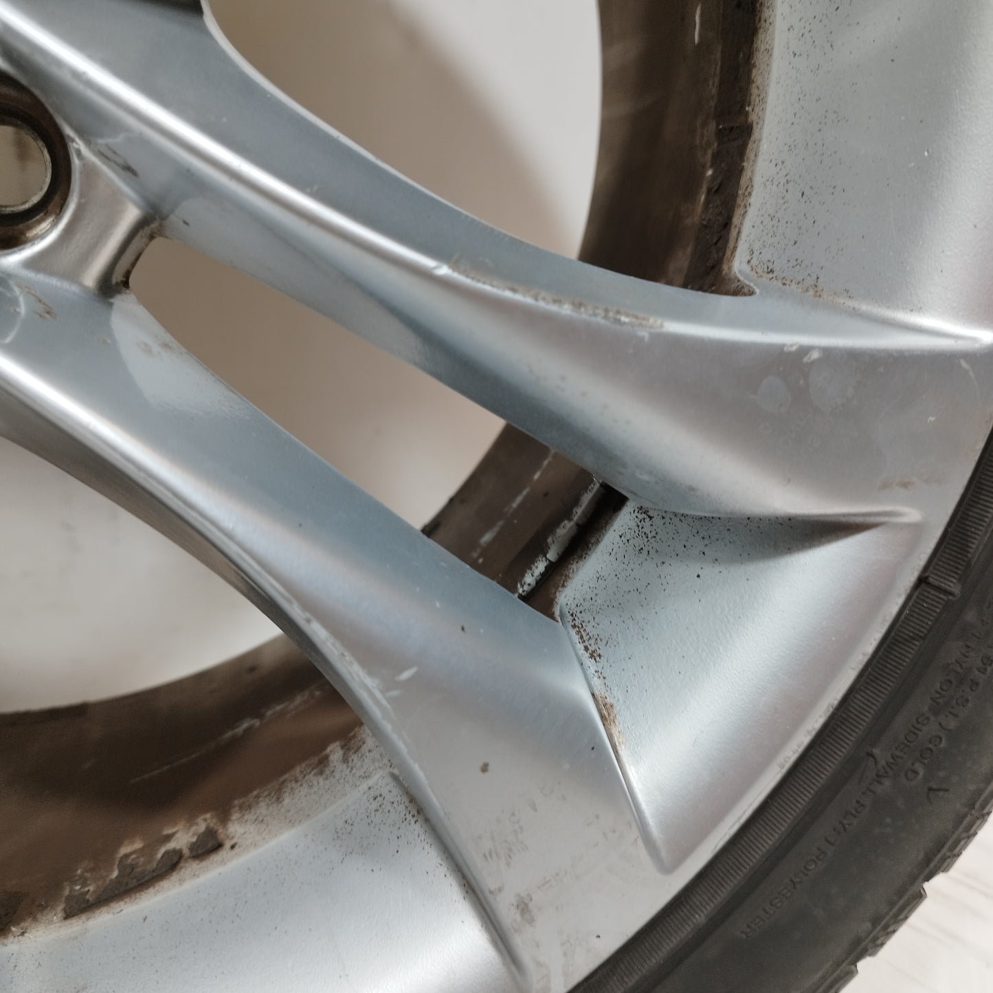 Cerchi in lega con gomme Audi A6 2010 ecoAC13041