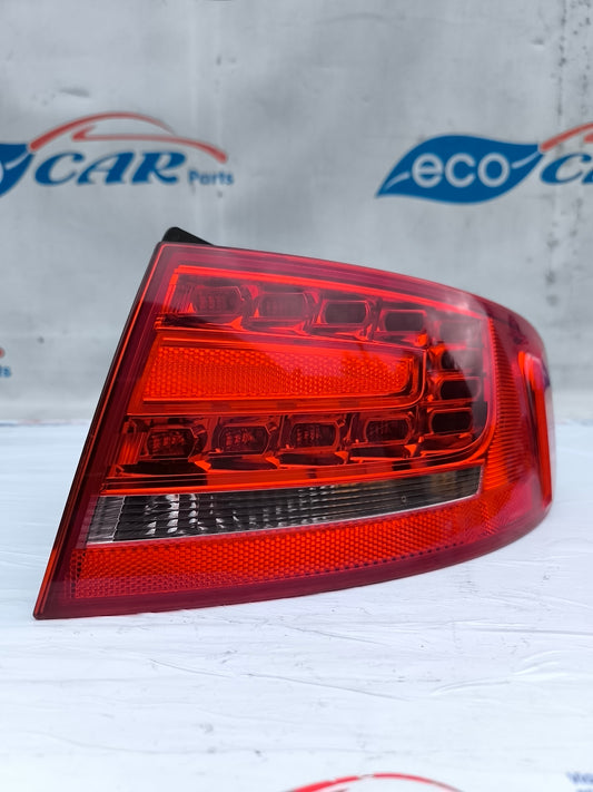 Audi A4 B8 ecoAG5771 rechte Außenrückleuchte