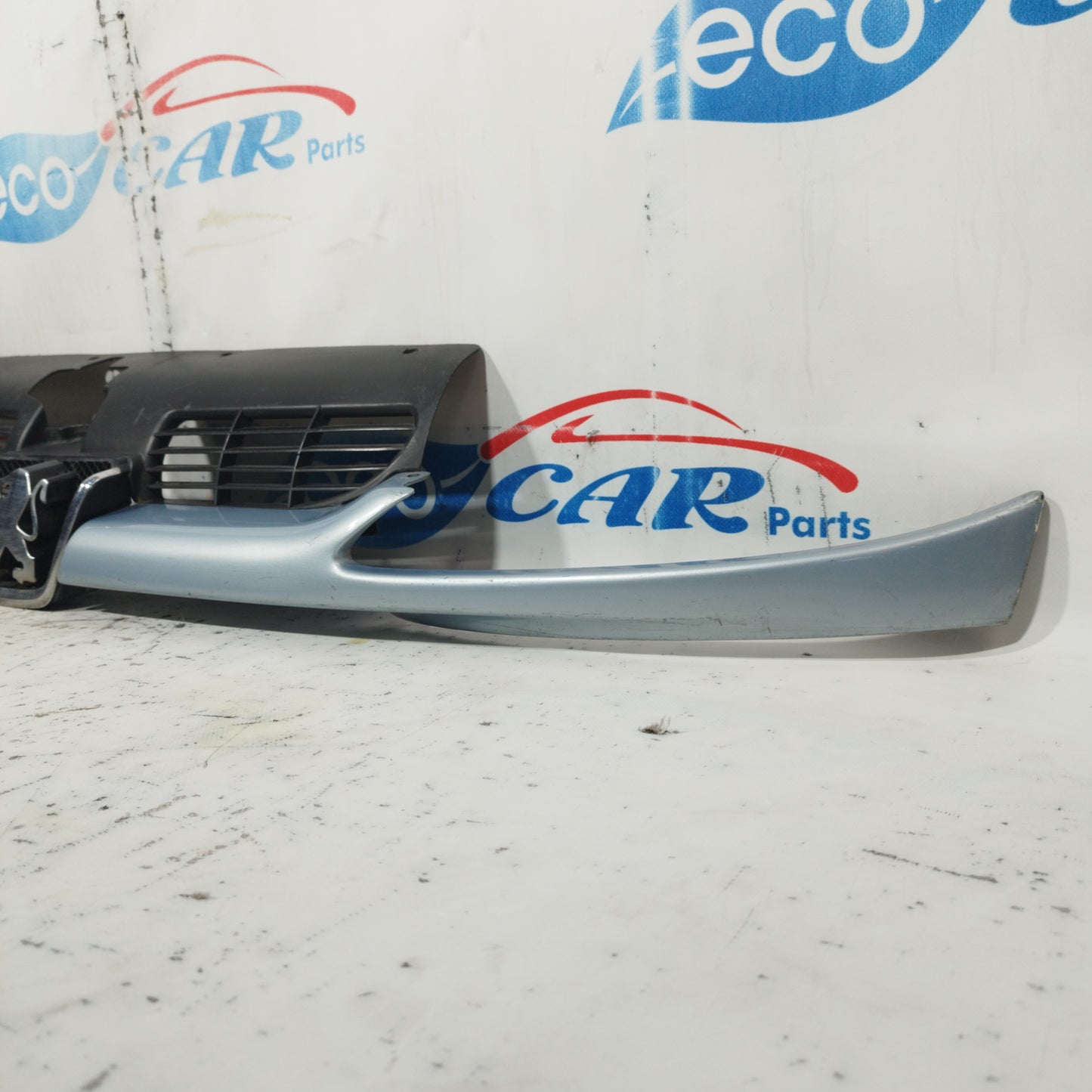 Peugeot 206 2004 ecoAC8932 Zentralgrill