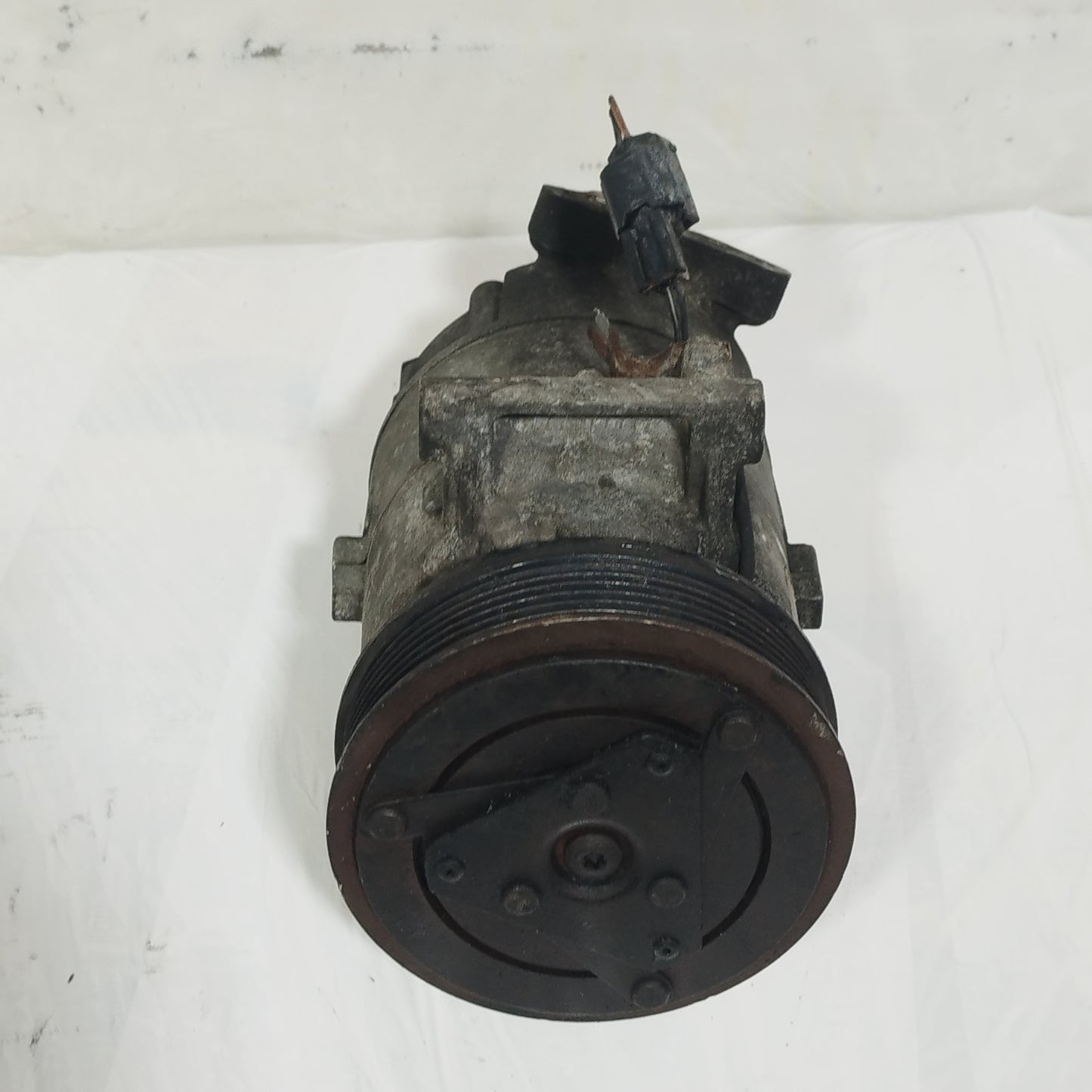 Compressore a / c Renault Scenic II / Megane II 2.0 DCI 2003-2009 2 pin ecoAC15509