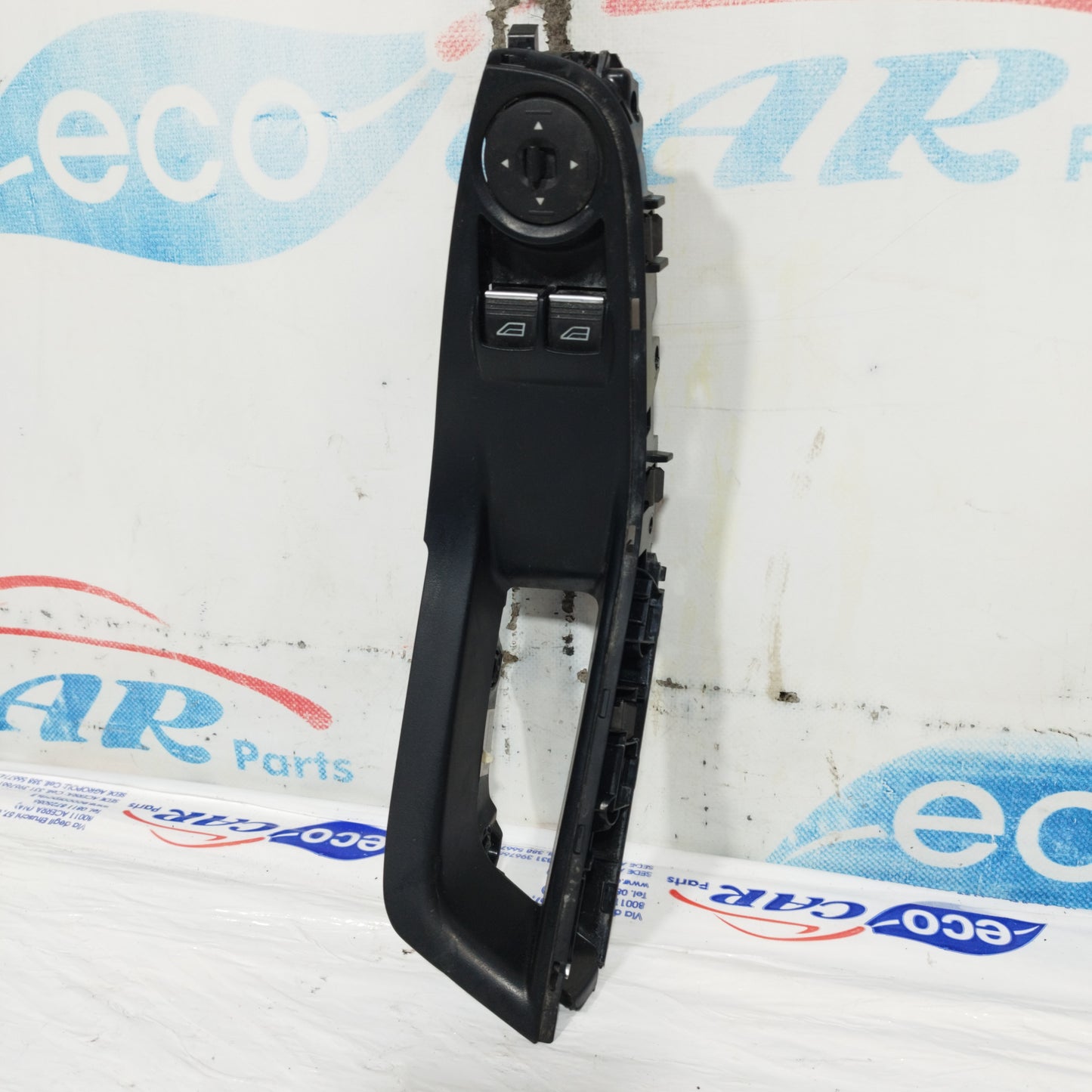 Pulsantiera anteriore sx Ford Fiesta 2012 Cod: 3S010109291 ecoAC11124