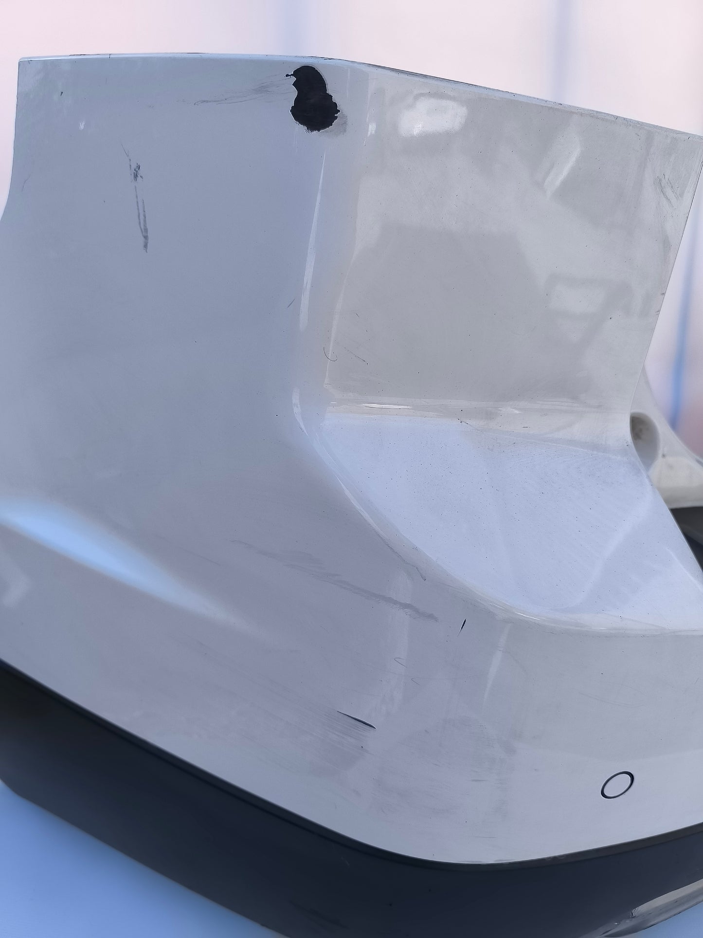 White Rear Bumper Chevrolet Orlando Year 2015 ecoAG6471