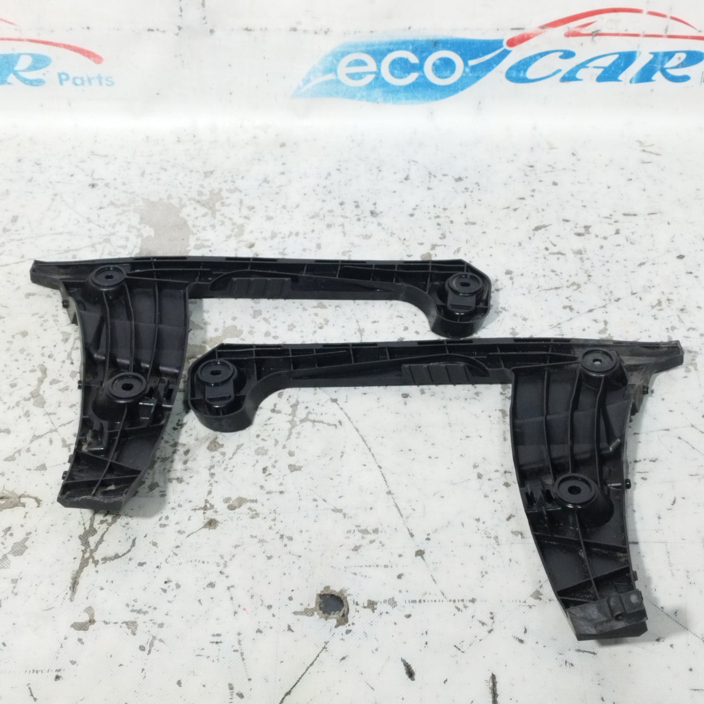 Führungen für die hintere Stoßstange Audi A5 40 g-tron 2019 Teilenummer: 8W6807453 ecoAC10327