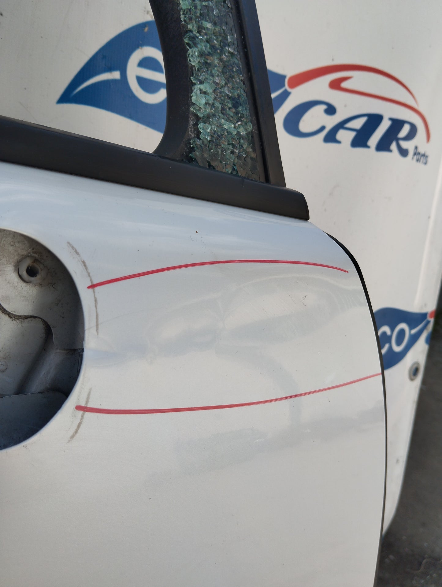 Weiße vordere rechte Tür Peugeot 3008 ecoAG5686