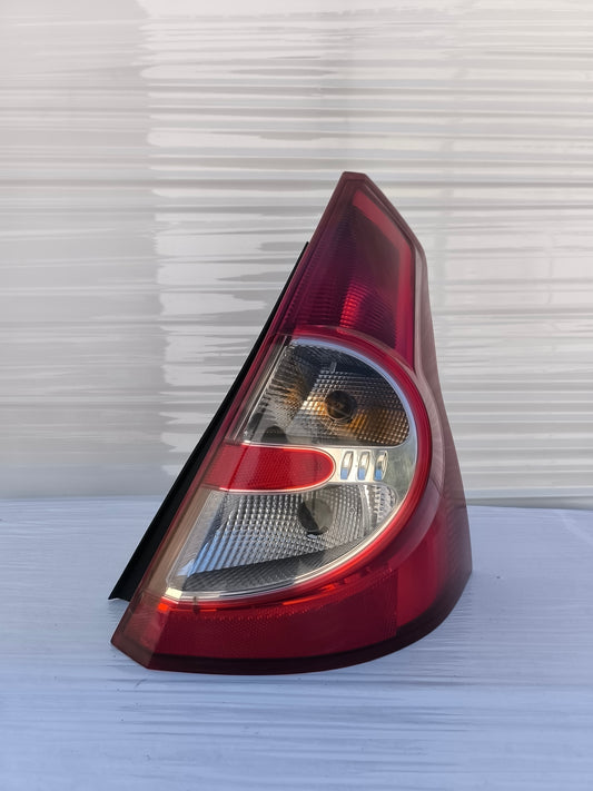 Fanale posteriore dx Dacia Sandero anno 2009 ecoAG8096