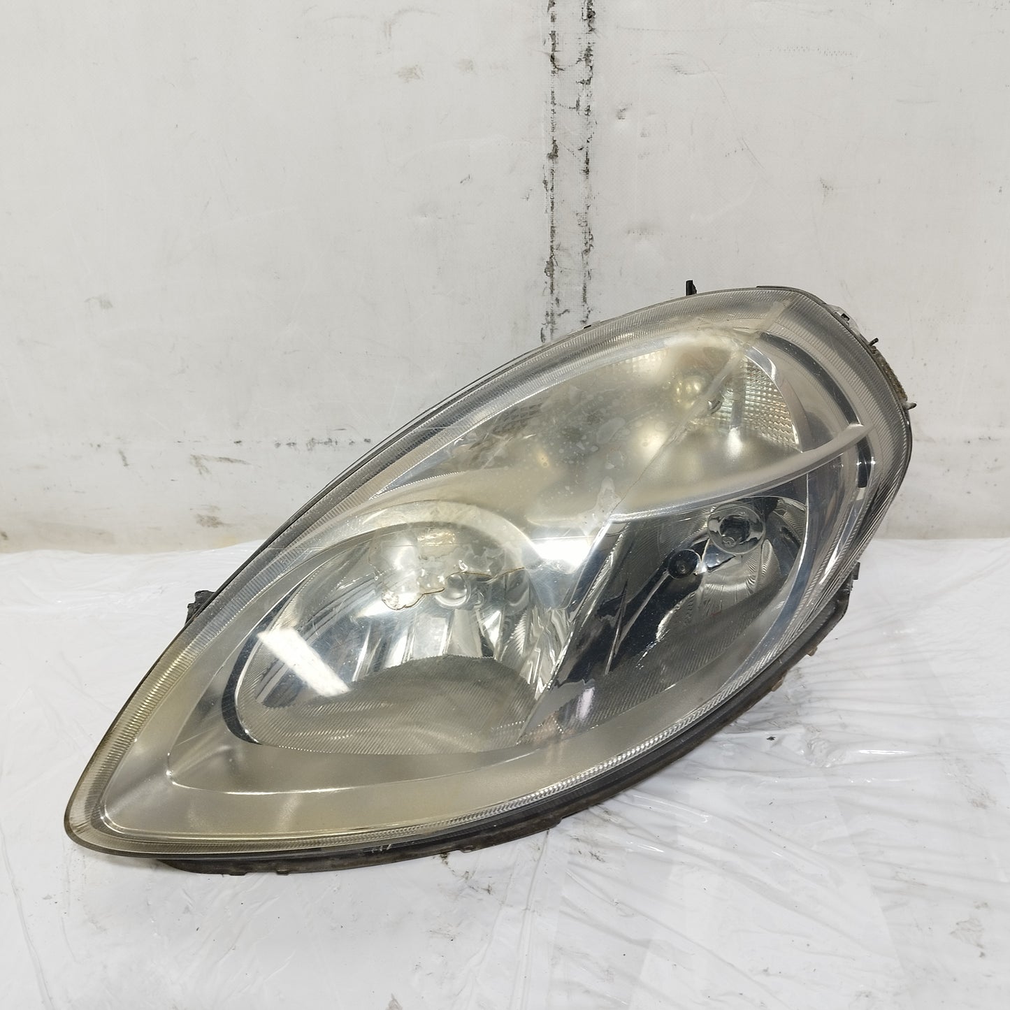 Fanale anteriore sx Lancia Musa 2007-2011 ecoAC16464
