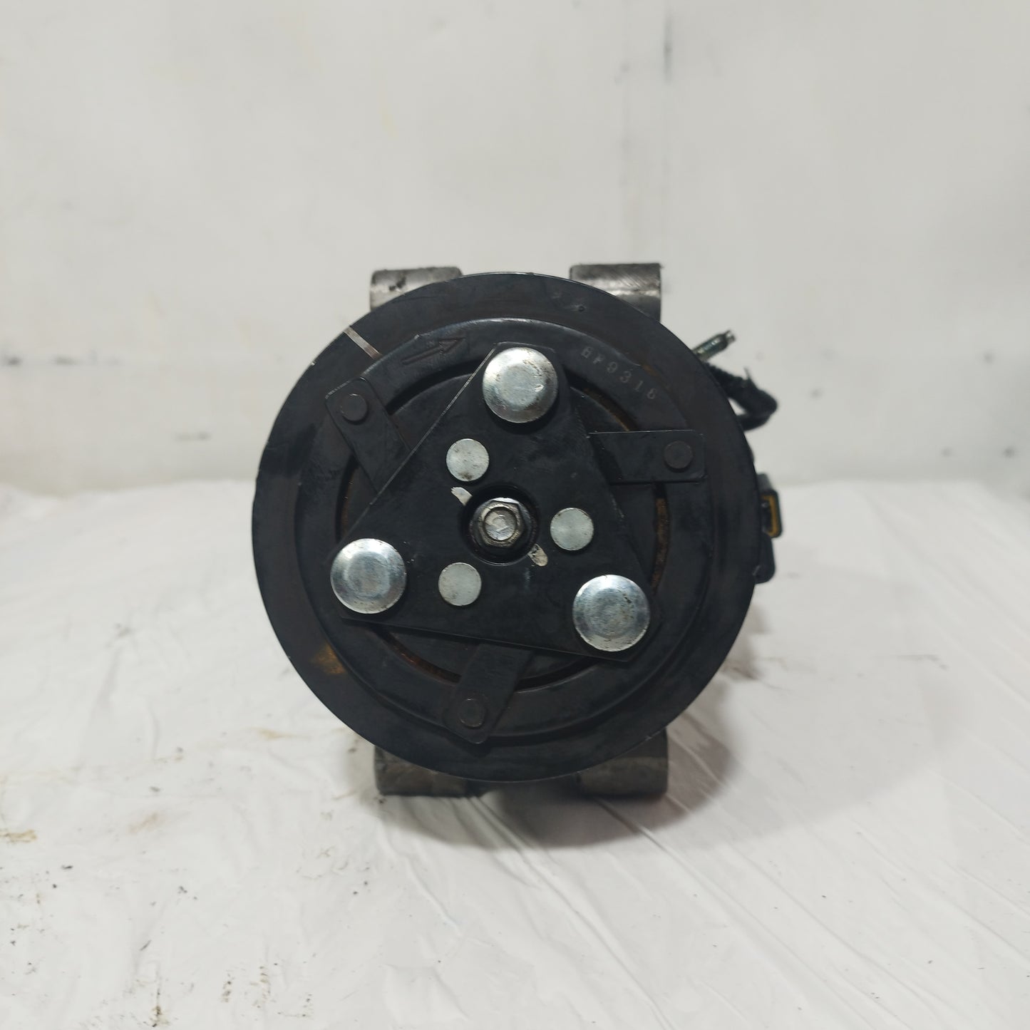 Compressore a / c Peugeot 208 I (CA /CC) 1.2 B 2018-2019 cod: 9810349980 ecoAC15504