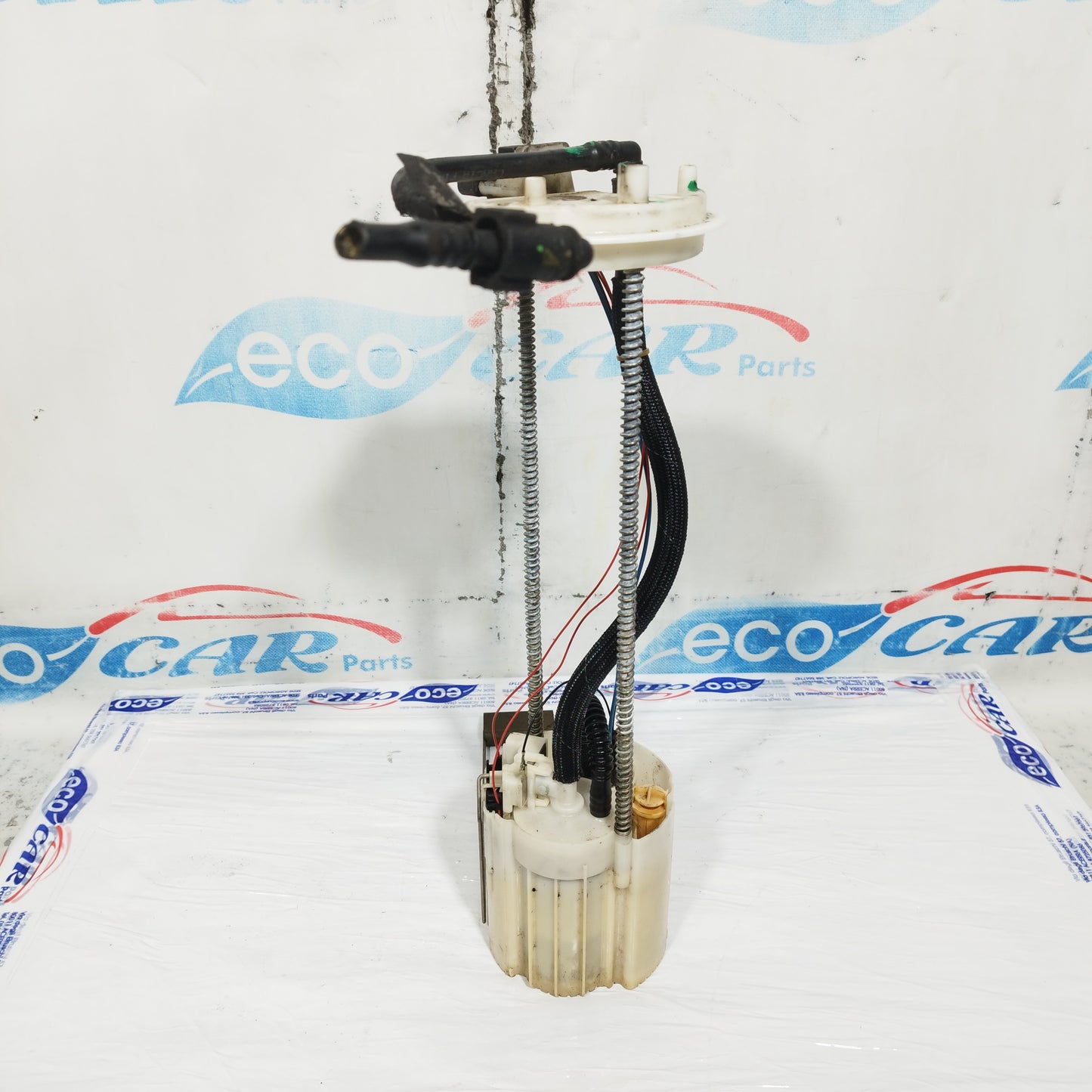 Maserati Quattroporte 4.2B 2009 Schwimmerpumpe Code: 214369 ecoAC10903