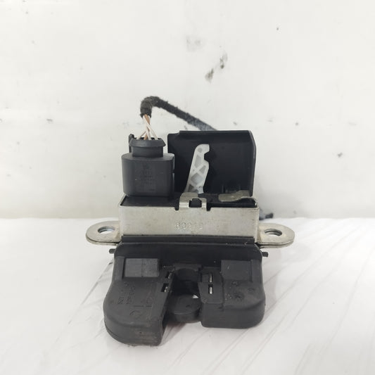 Serratura portellone Volkswagen Golf VI (5N1) 2008-2013 cod: 5k0827505C ecoAC16389