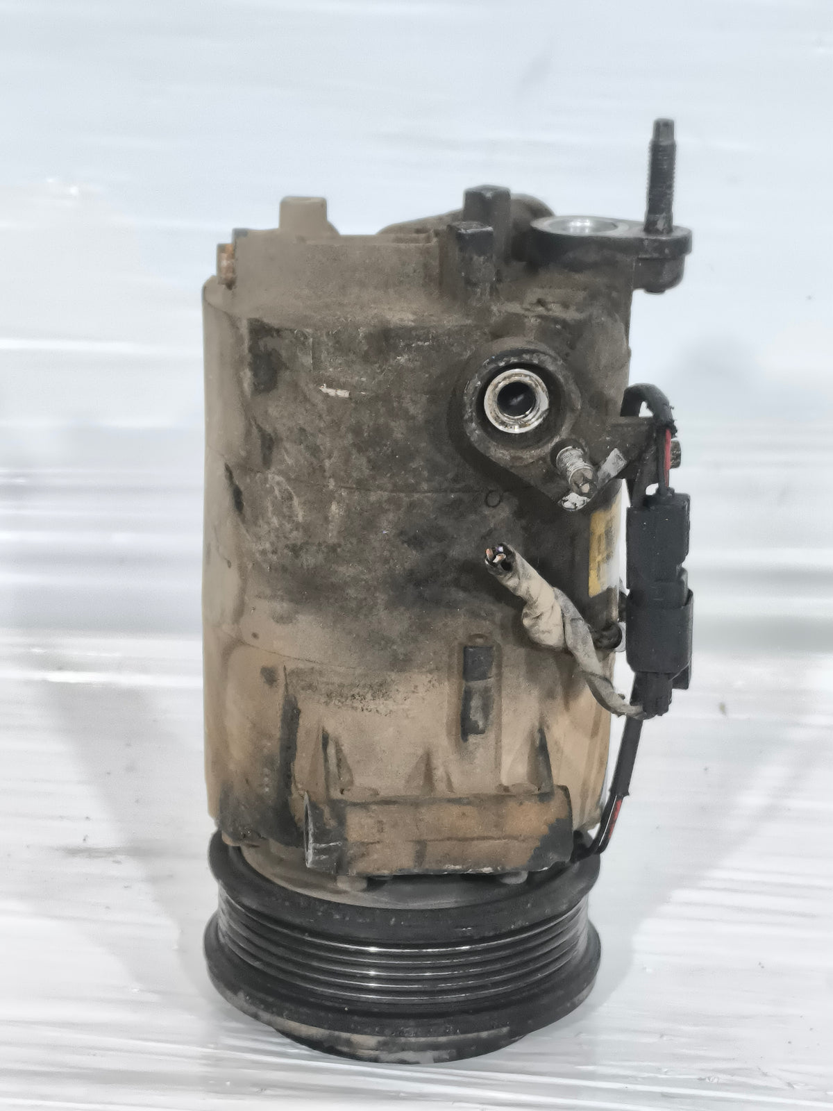 Compressore aria condizionta Ford Fiesta VI MK6 (CBI1 / CCN) 2013-2017 1.0 B 100/125CV cod: C1B1-19D629-AE ecoAG9987