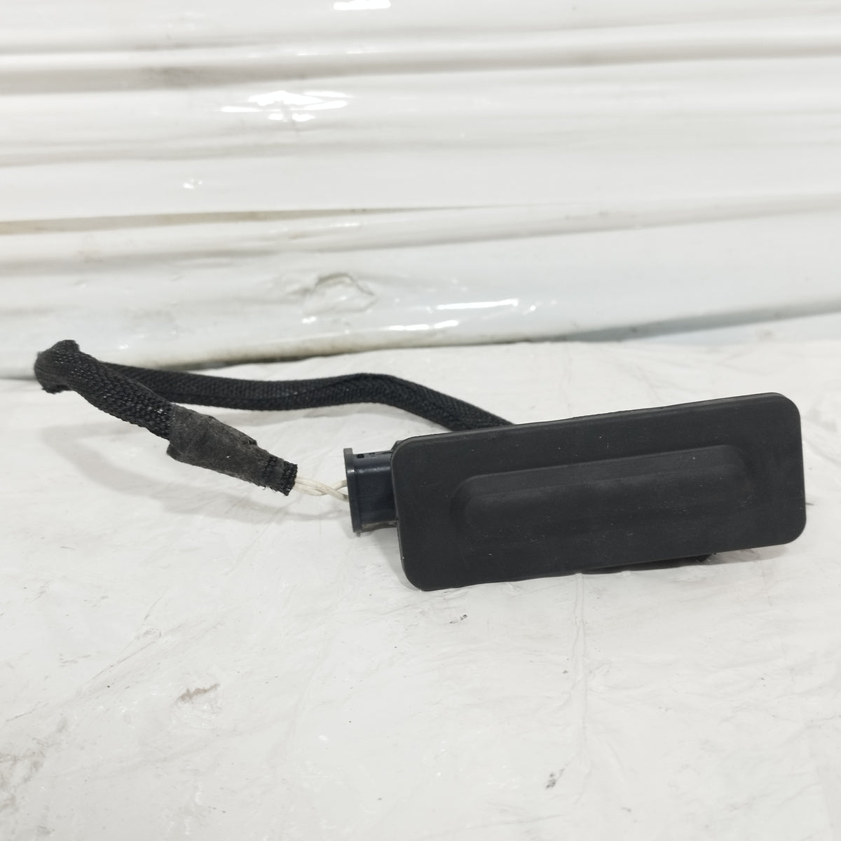 Interruttore portellone Citroen C3 III 2016-2023 cod: 95835t02 ecoAC17373
