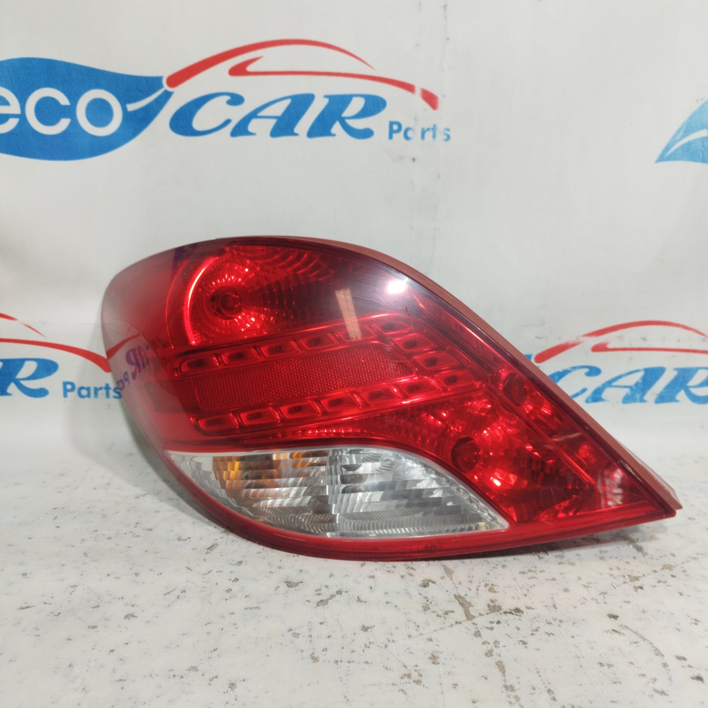 Linke LED-Rückleuchte Peugeot 207 2008 ecoAC9058