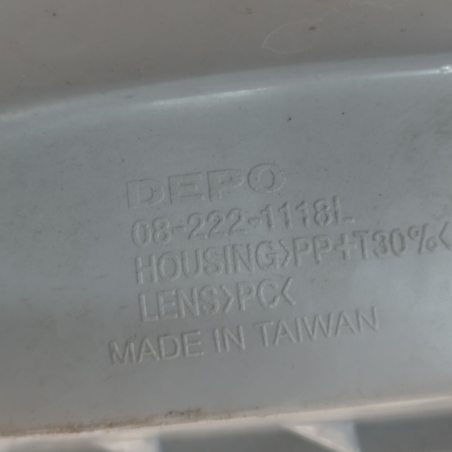 Chevrolet Matiz ecoAG5822 left front light