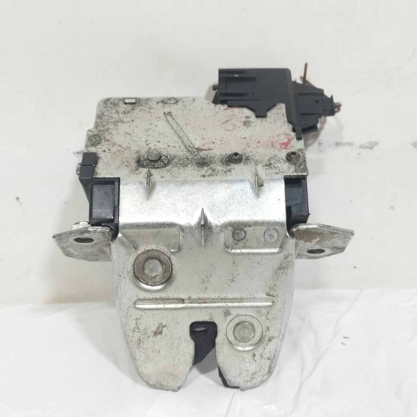 Serratura portellone Mercedes Classe C (w203) 2001-2007 cod: A2037400235 ecoAC16110