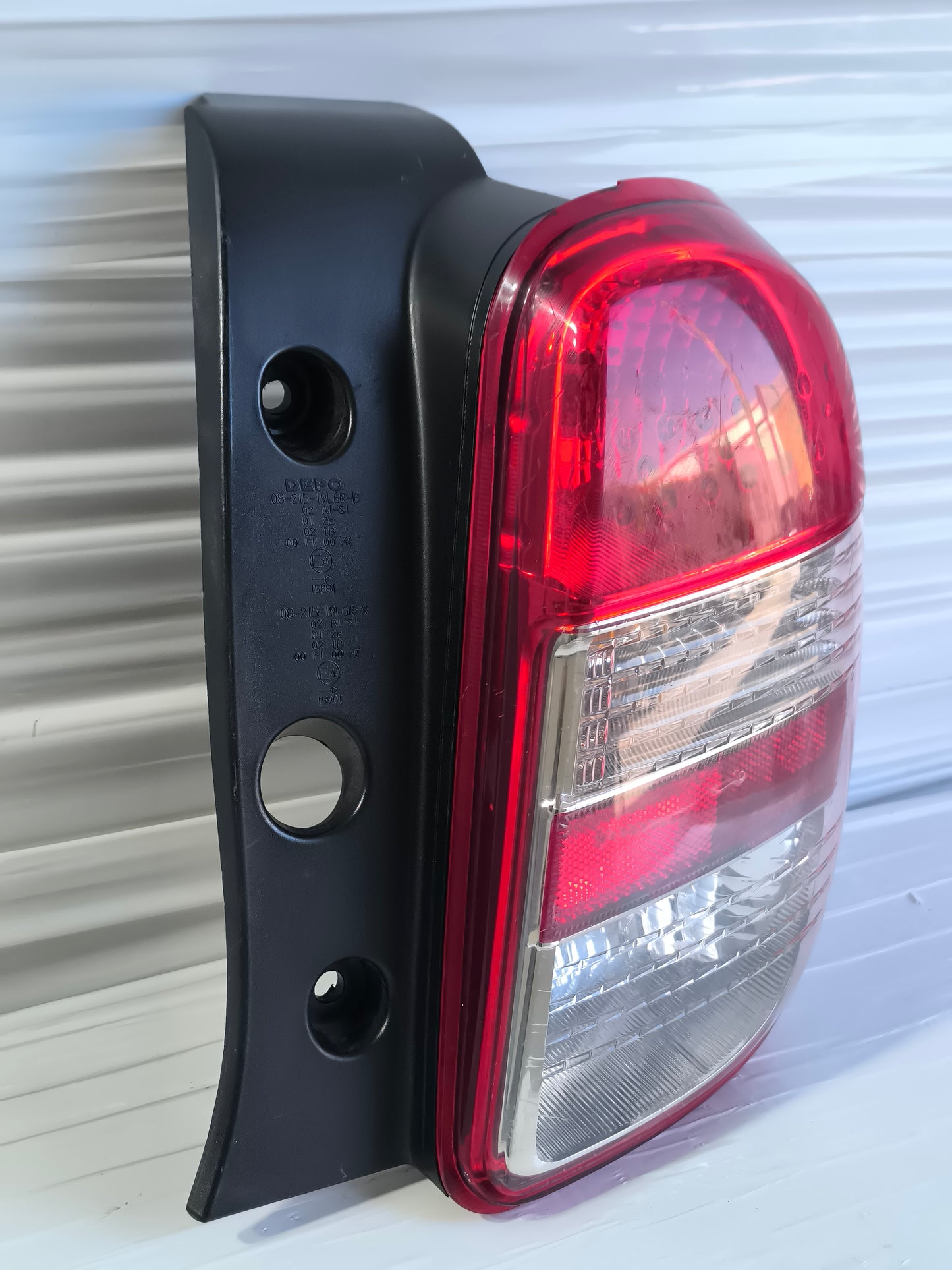 Fanale posteriore dx Nissan Micra K13 2010-2013 DEPO ecoAG8535