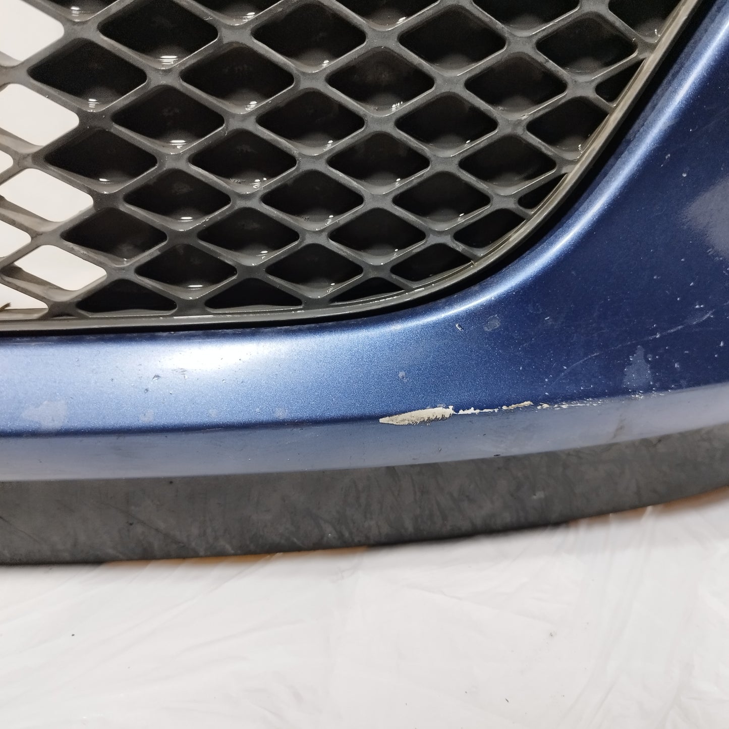 Paraurti anteriore blu scuro Ford Fiesta 2007 ecoAC12856