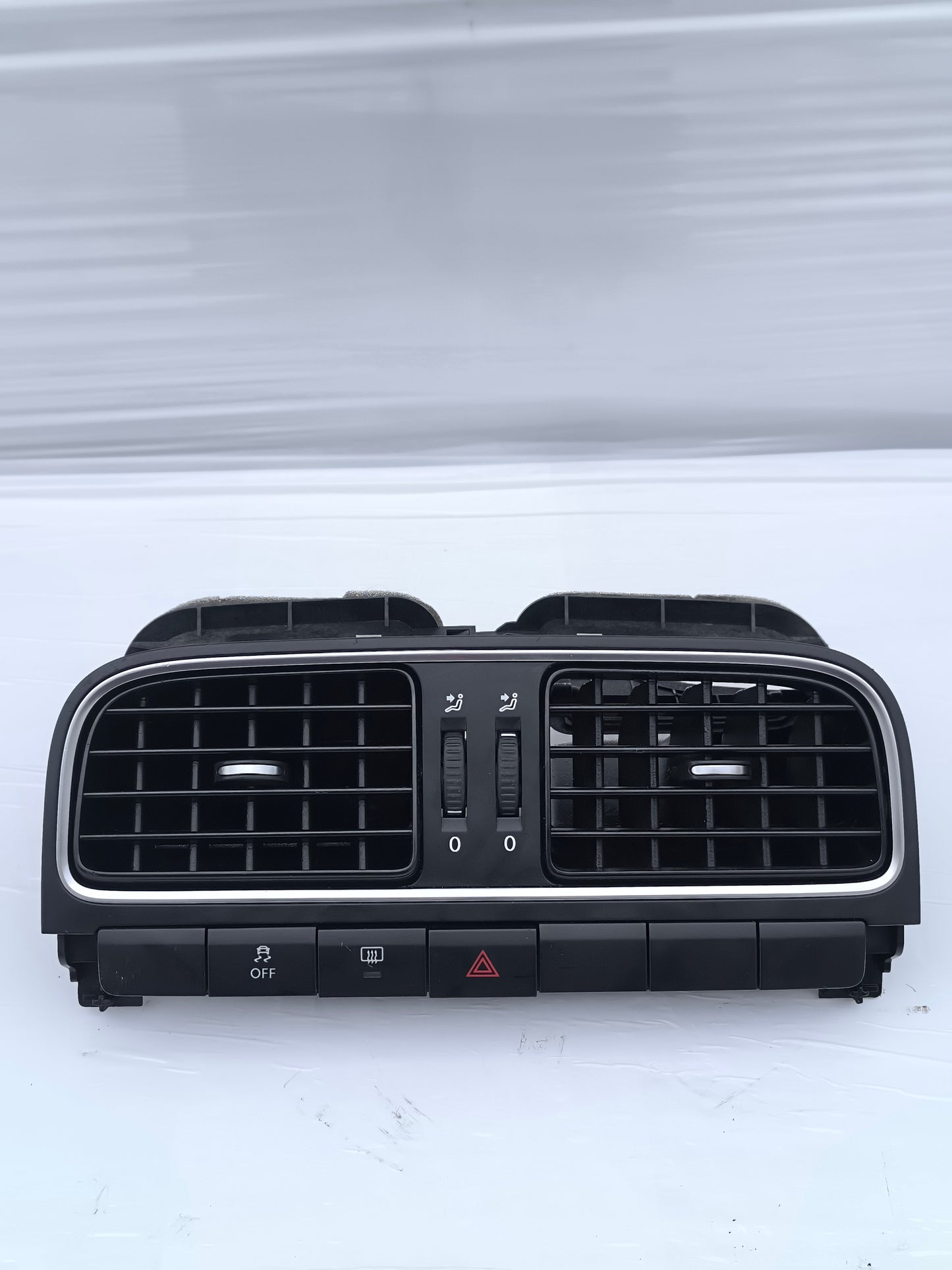 Bocchette aria centrali Volkswagen Polo anno 2012 cod.6RF819728C ecoAG7883