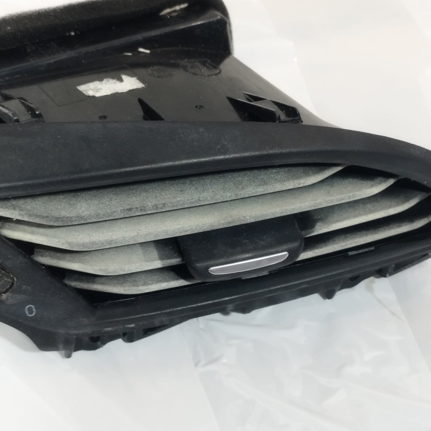Bocchetta aria sx Fiat Tipo II (356 / 357) 2015-2020 cod: ls395455 ecoAC16386