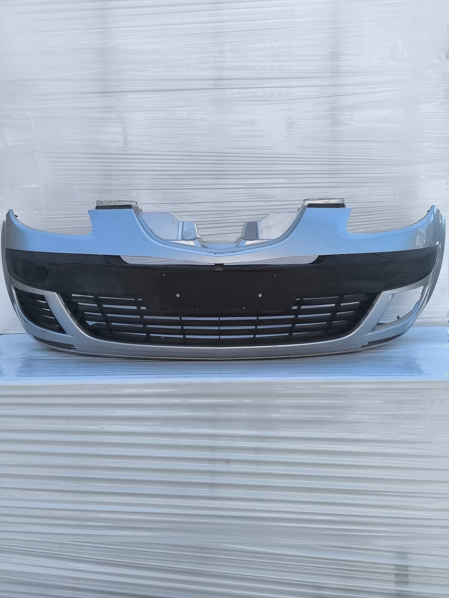Paraurti anteriore Lancia Musa anno 2005 grigio argento ecoAG8176