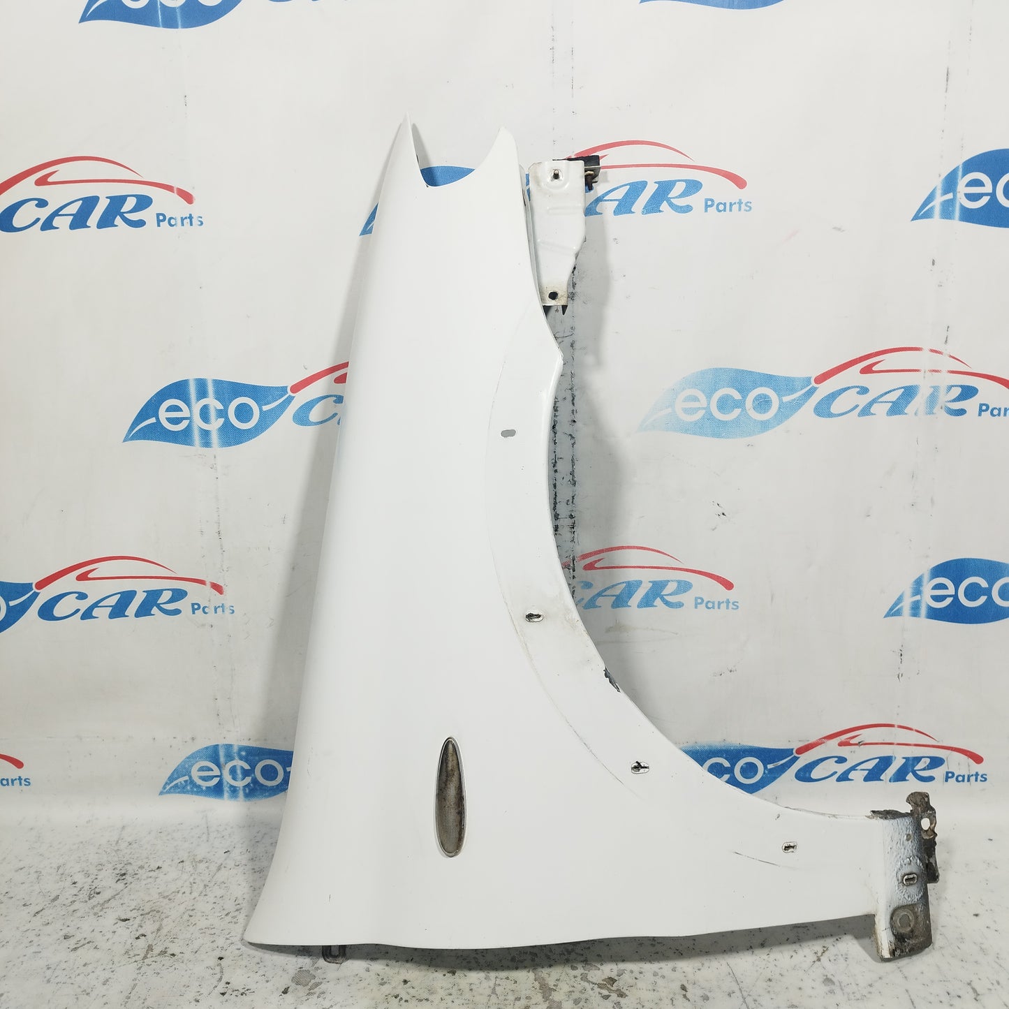 Parafango anteriore dx bianco Fiat Strada 2008 ecoAC9032