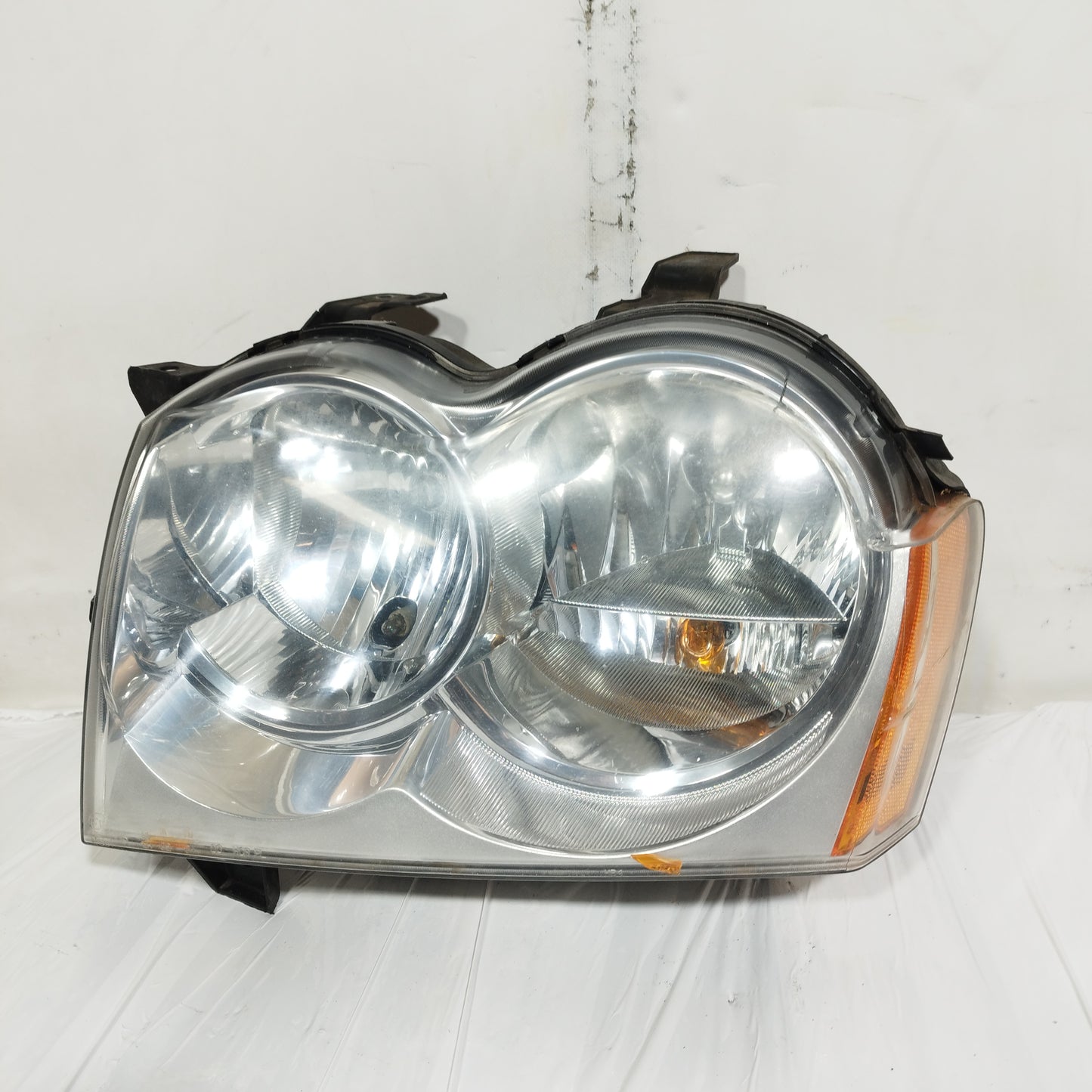 Fanale anteriore sx Jeep Grand Cherokee 2007 cod: 55156671AI ecoAC14546