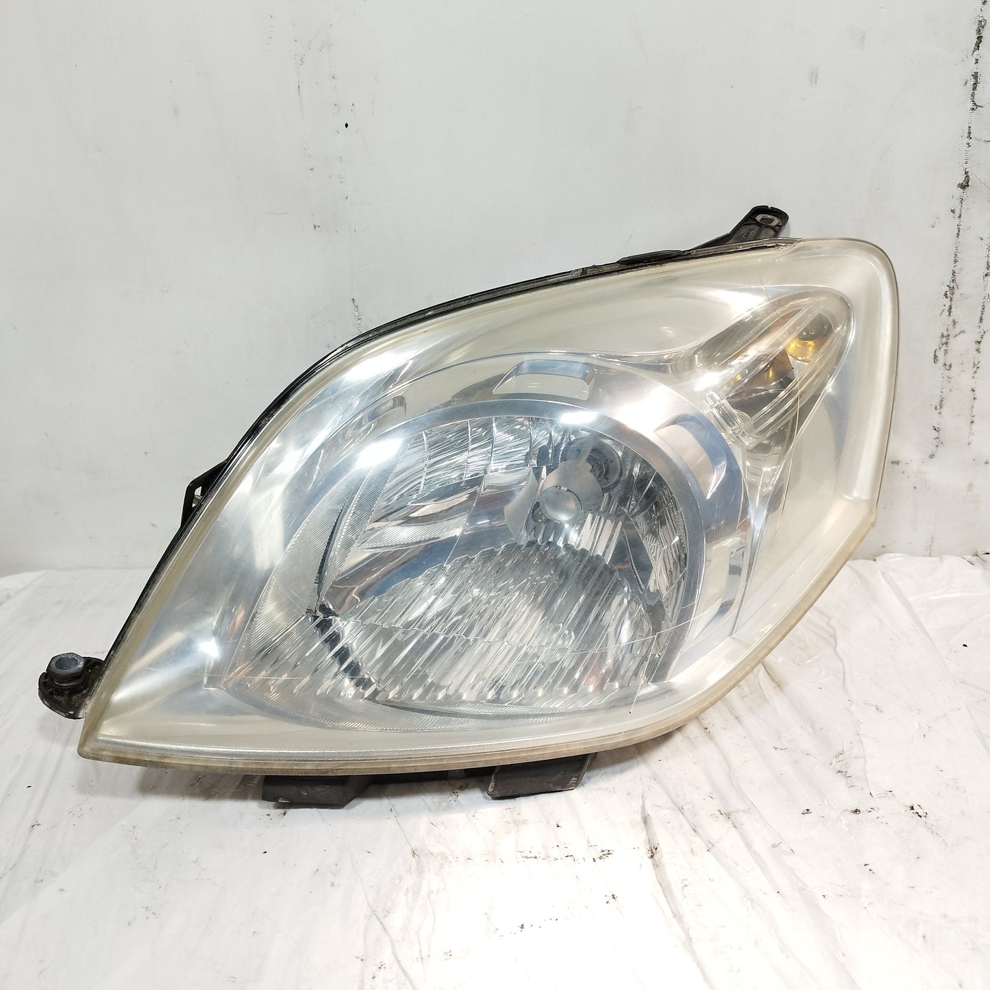 Fanale anteriore sx Fiat Fiorino (225) 2008-2020 cod: 45570383 ecoAC16249