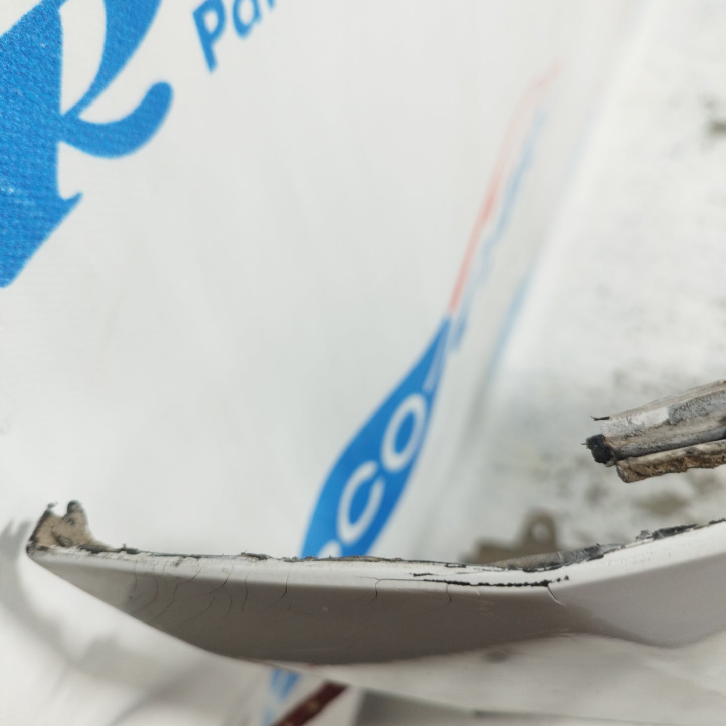 Weiße Heckstoßstange Hyundai IX35 2011 ecoAC9919