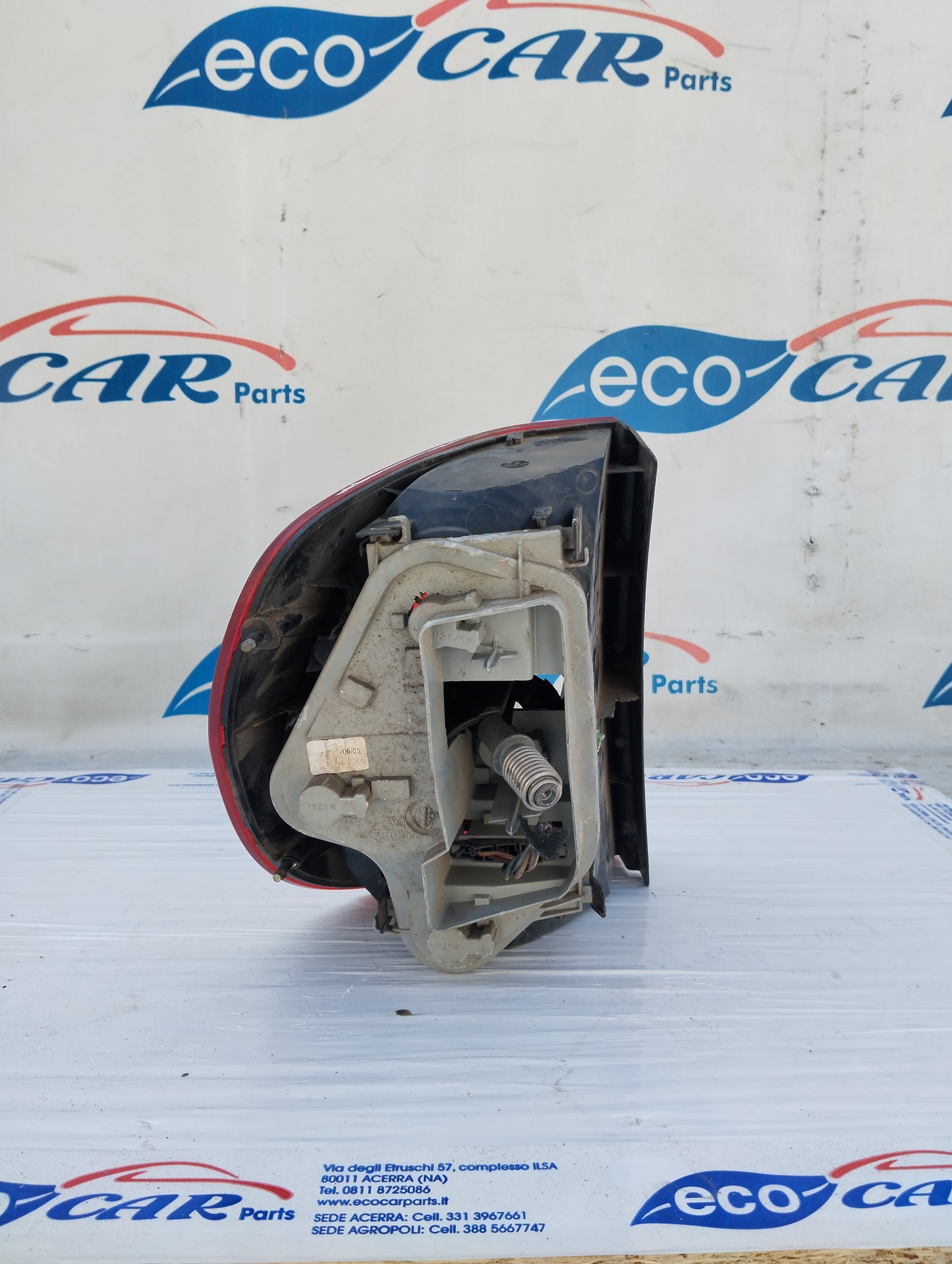 Rear light right Volkswagen Fox 2006 ecoAG5617