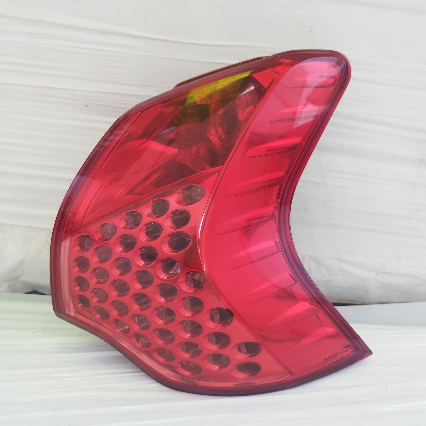 Fanale posteriore dx Peugeot 3008 2010 cod: 9683460780 ecoDM315