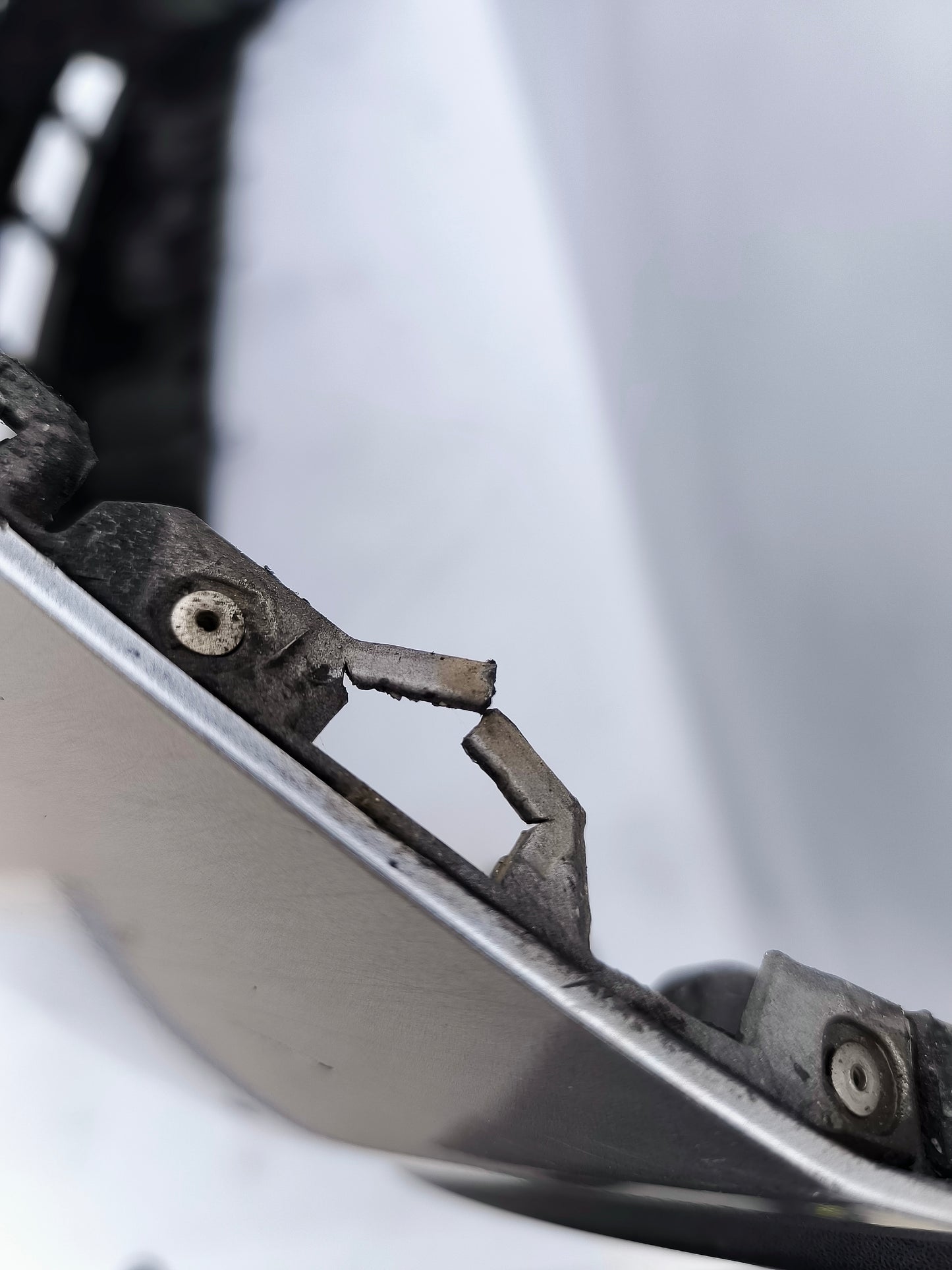 Paraurti anteriore grigio argento  Kia Sorento anno 2012 ecoAG6921