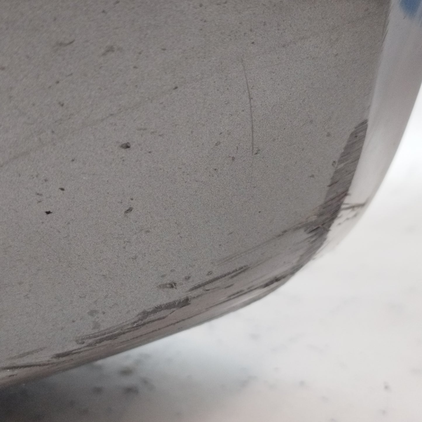 Dunkelgraue Frontstoßstange Mercedes A-Klasse 2009 ecoAC10132