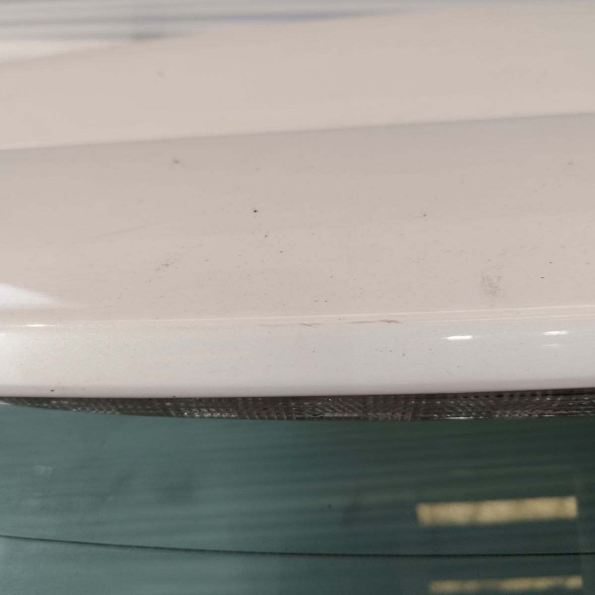 Portellone bianco Mazda CX-7 (EC) 2007-2012 ecoAC17672