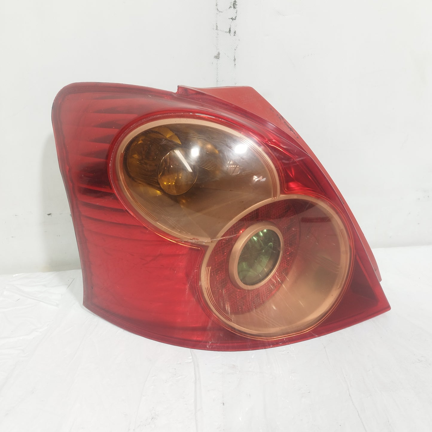 Fanale posteriore sx Toyota Yaris II (XP90) TS / TSPORT 2007-2009 ecoAC15091