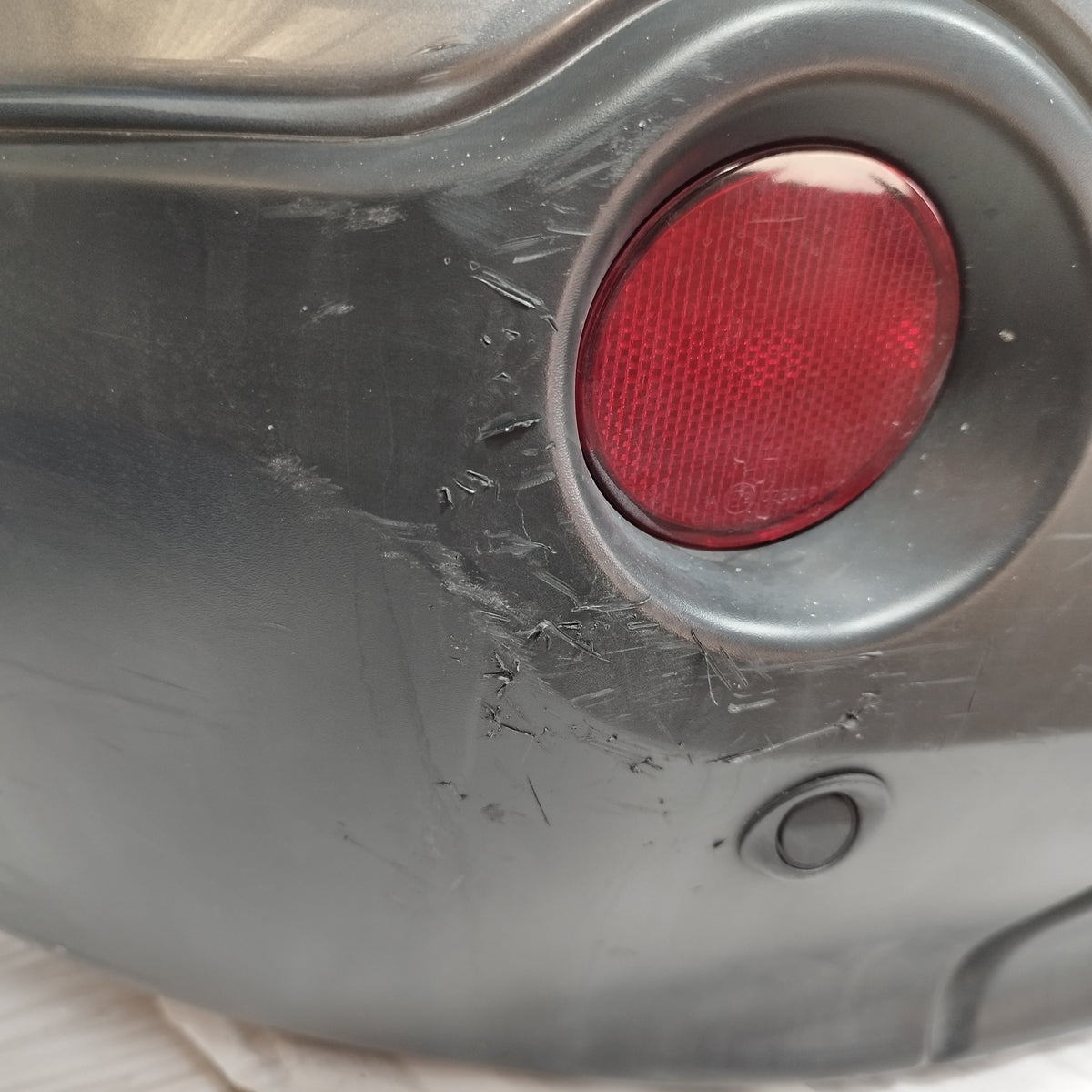 Paraurti posteriore grigio scuro Nissan Qashqai+2 (J10 / JJ10) 2010-2013 Restyling cod: 85022EY10h ecoAC16938