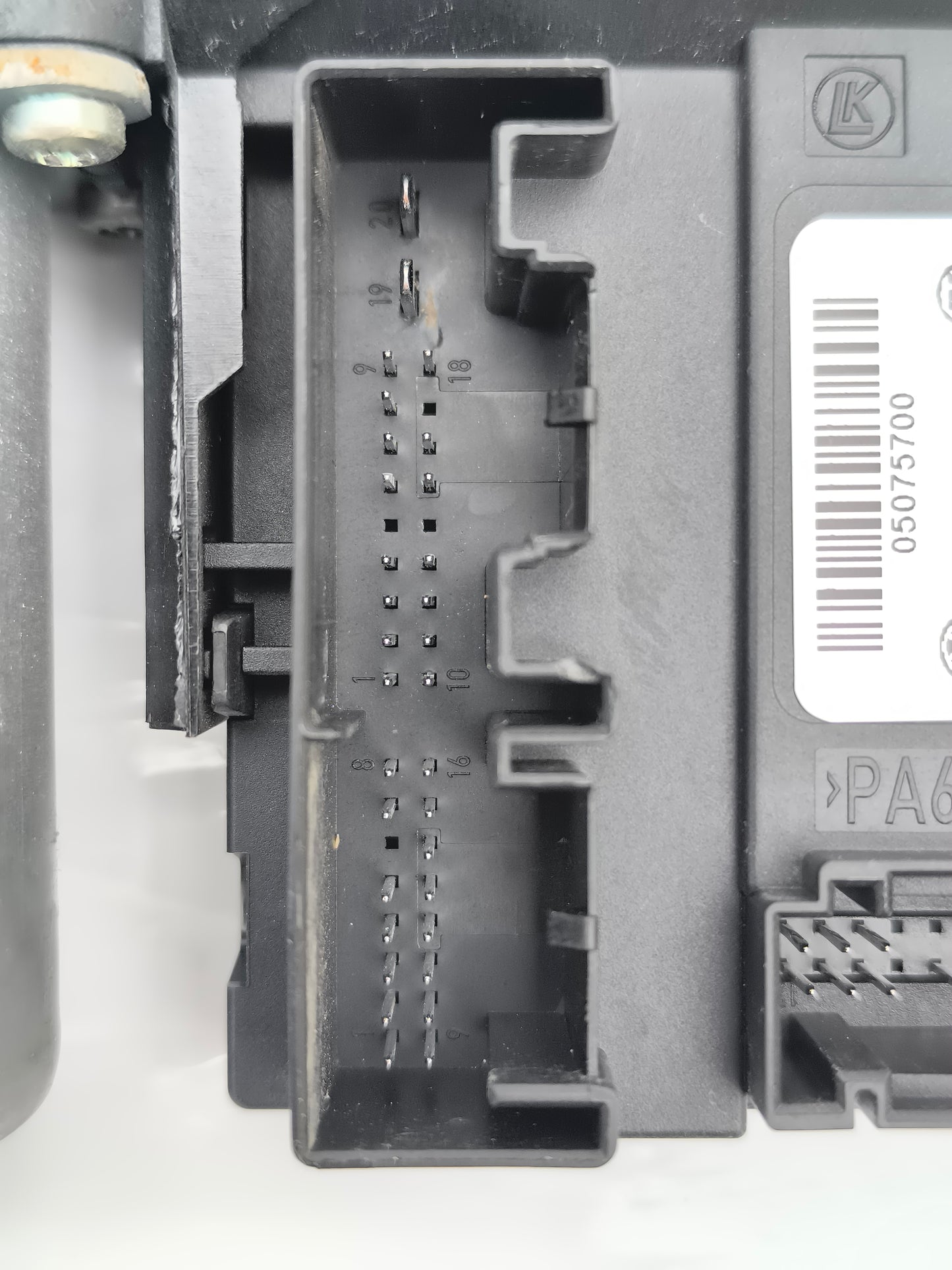 Motorino alzacristalli anteriore sx Volkswagen Golf 5 / Touran 2003-2010 cod: 1K0959793K ecoAG8359