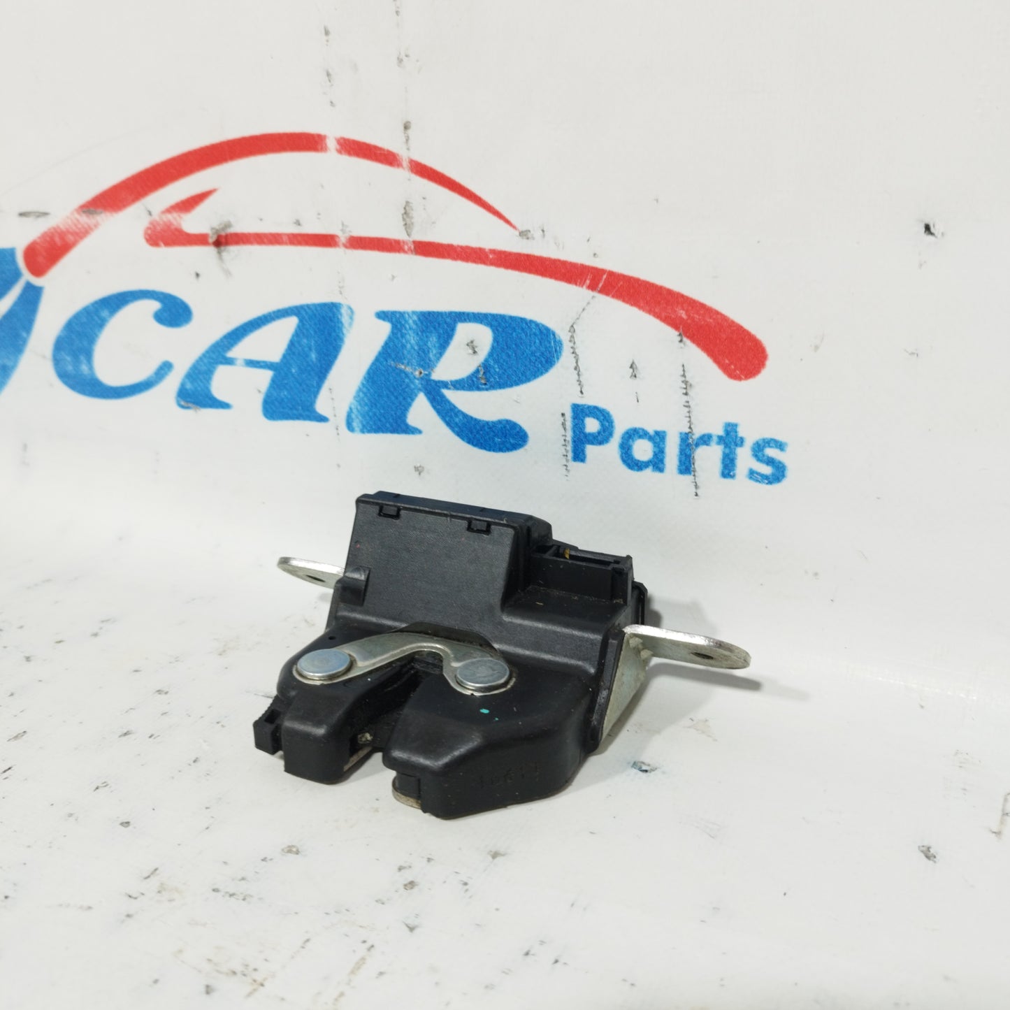 Tailgate lock Fiat Grande Punto 2008 code: 55701971 ecoAC9896