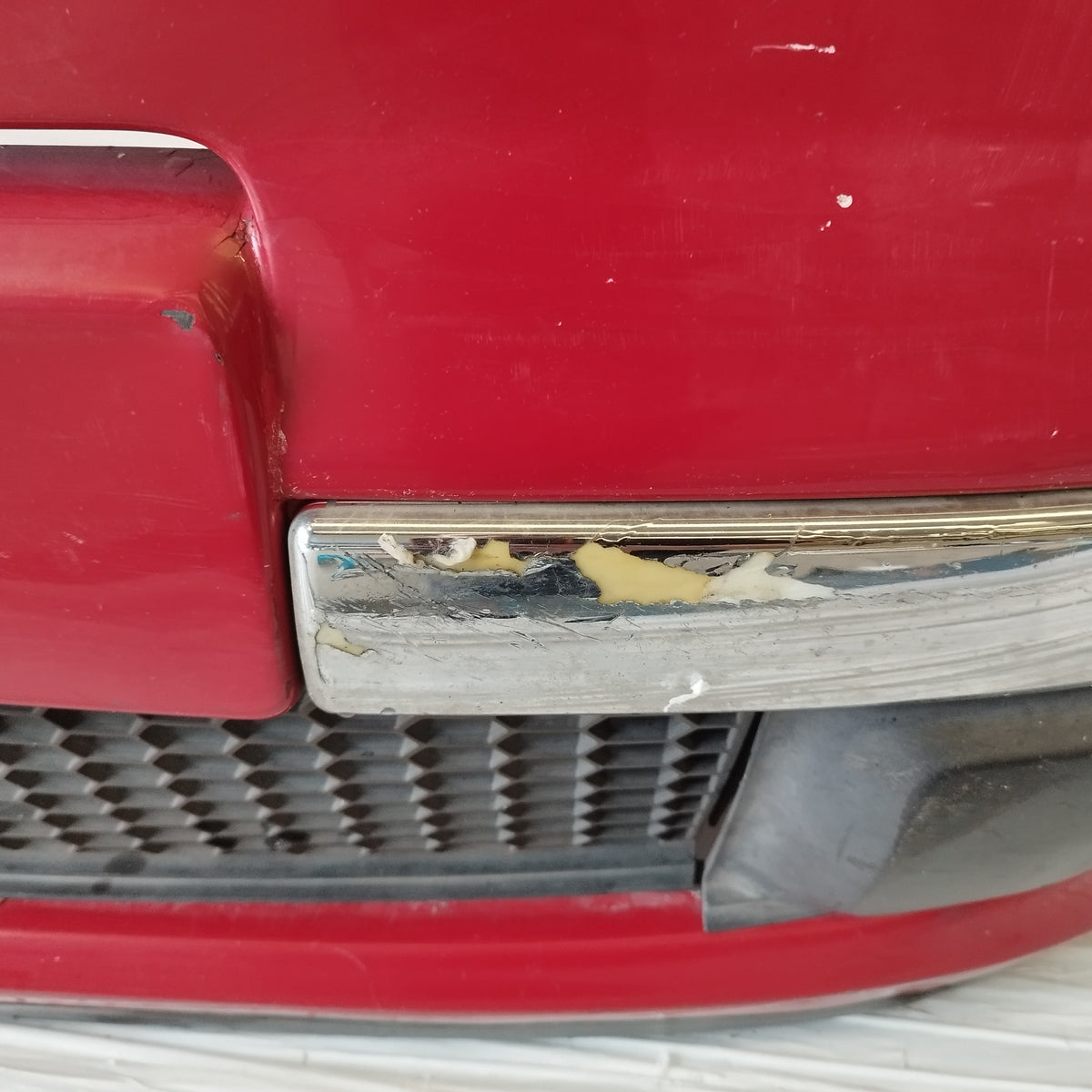Paraurti anteriore rosso Fiat 500 (312) 2007-2015 ecoAC17639
