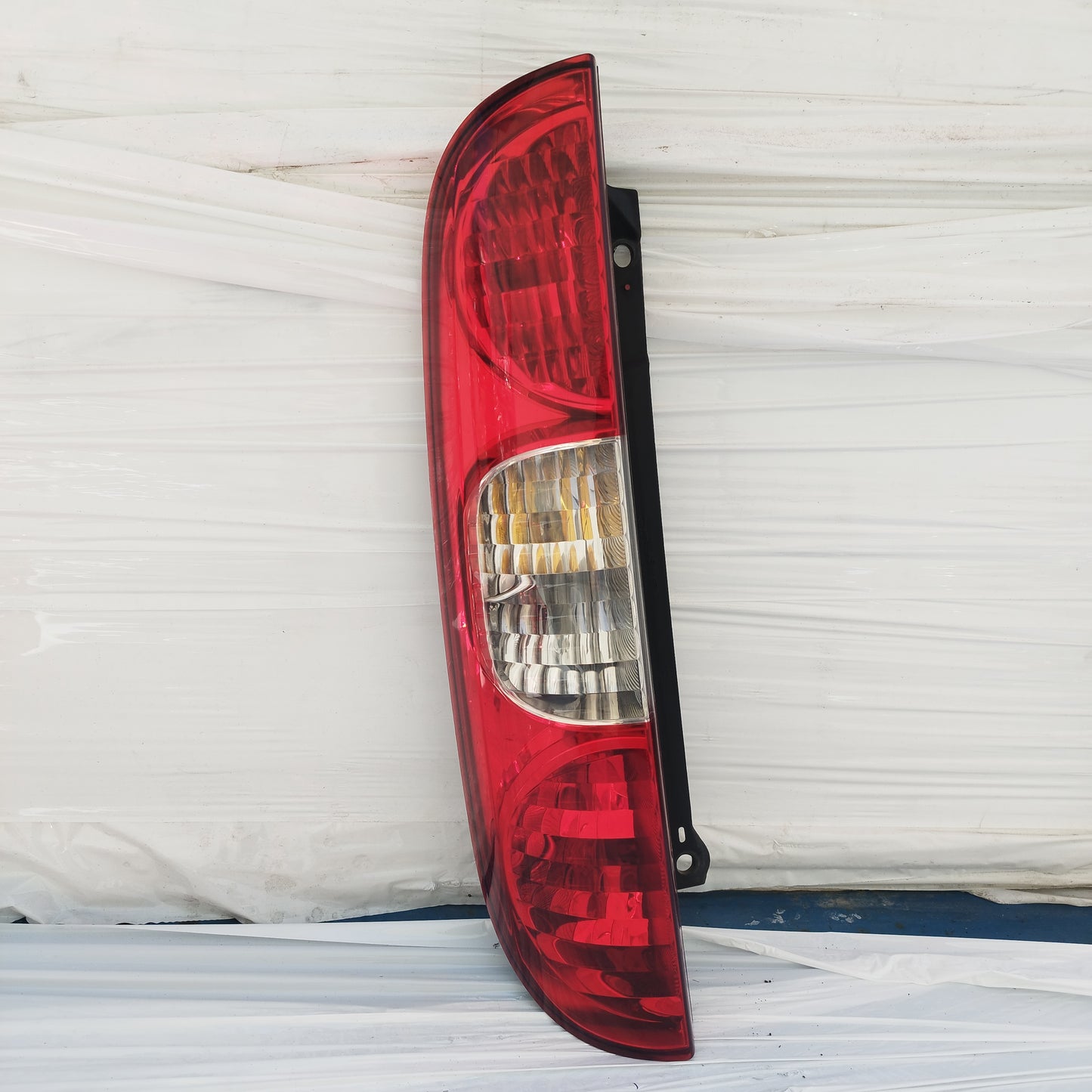 Fanale posteriore sx Fiat Doblo I (119-223) 2005-2009 Restyling cod: 51755145 ecoDM282
