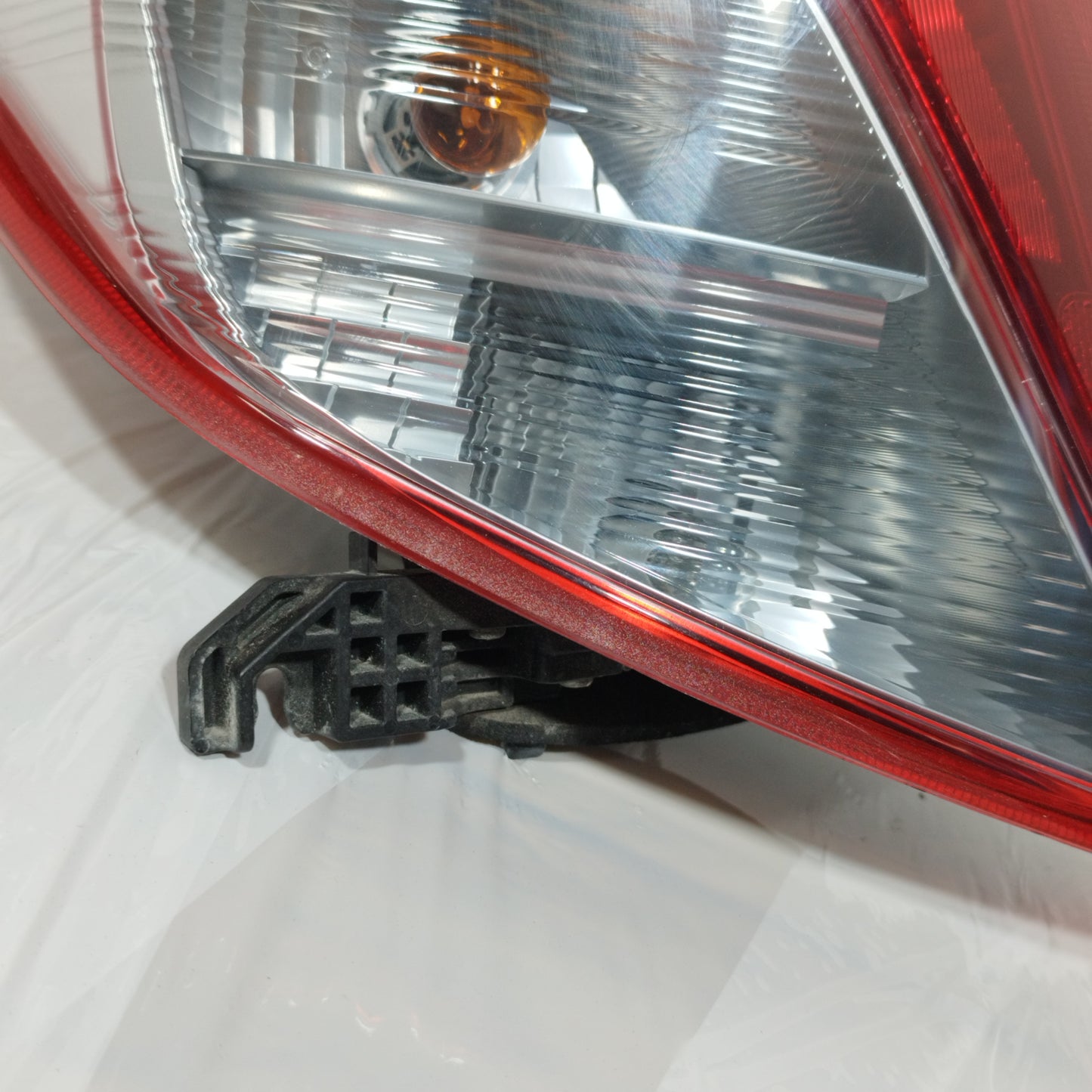 Toyota Yaris 2013 ecoAC11100 Linke Rückleuchte