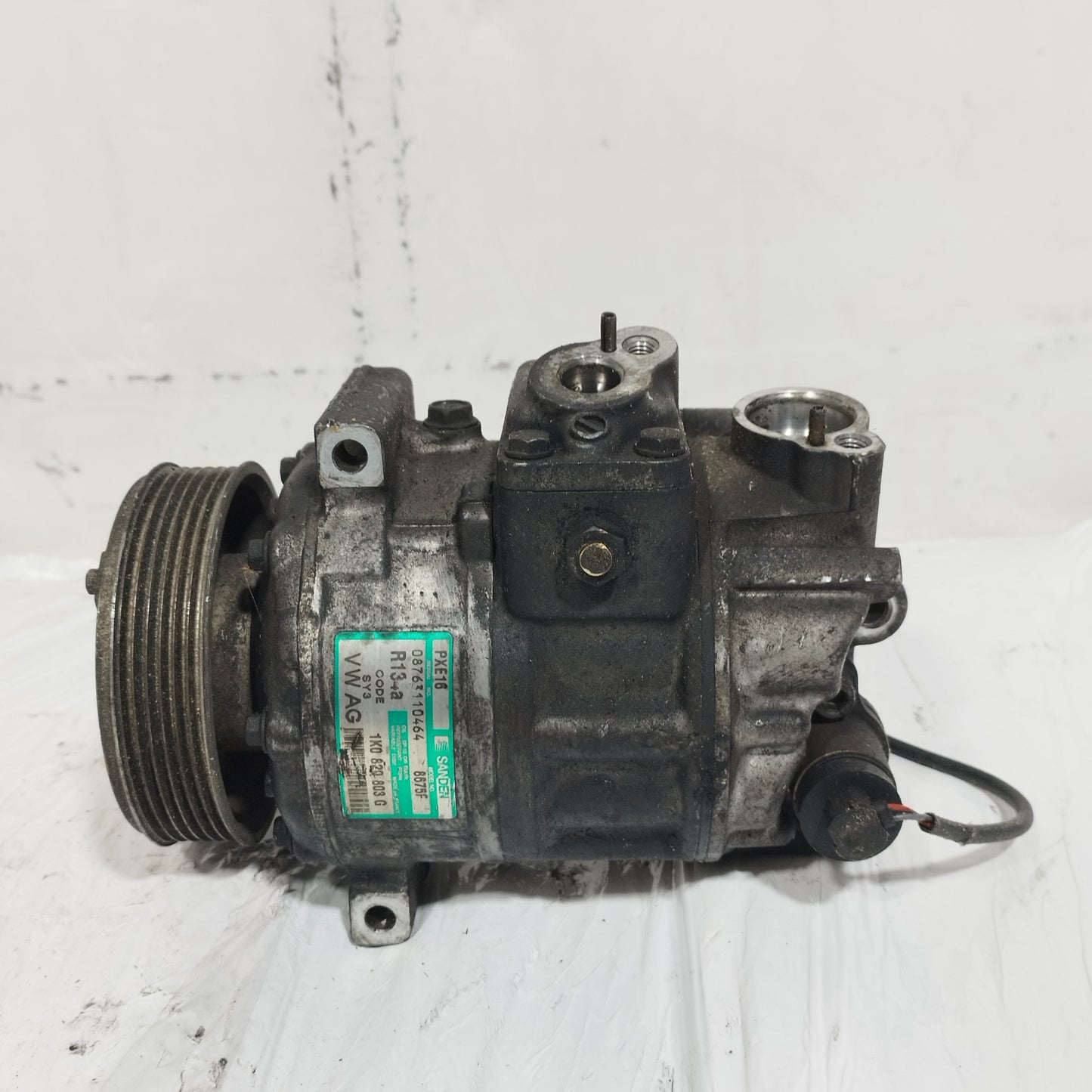 Compressore a / c Volkswagen Golf 5 1.9 TDI 2005 cod: 1k0820803G ecoAC15415