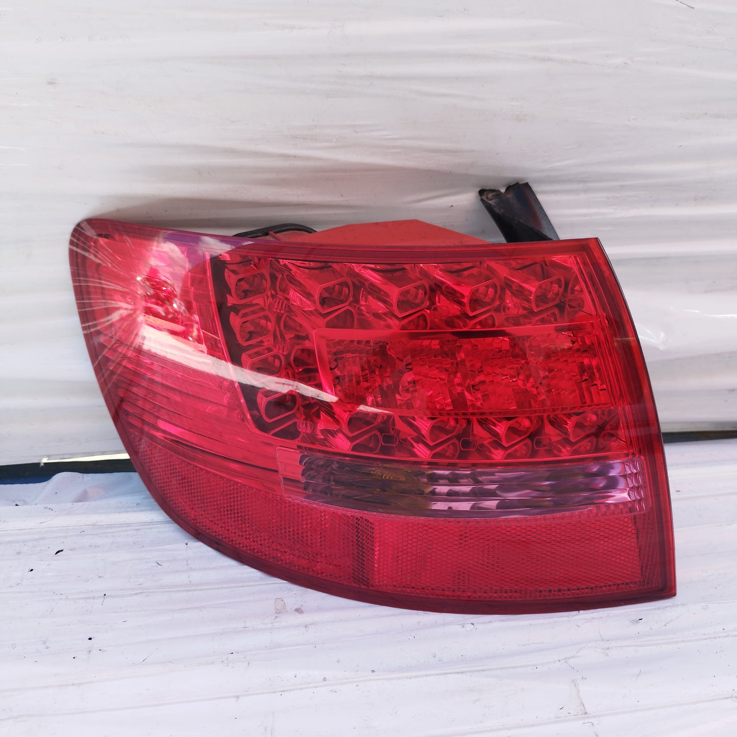 Fanale posteriore sx a led Audi A6 2008 SW cod: 89037044 ecoDM239