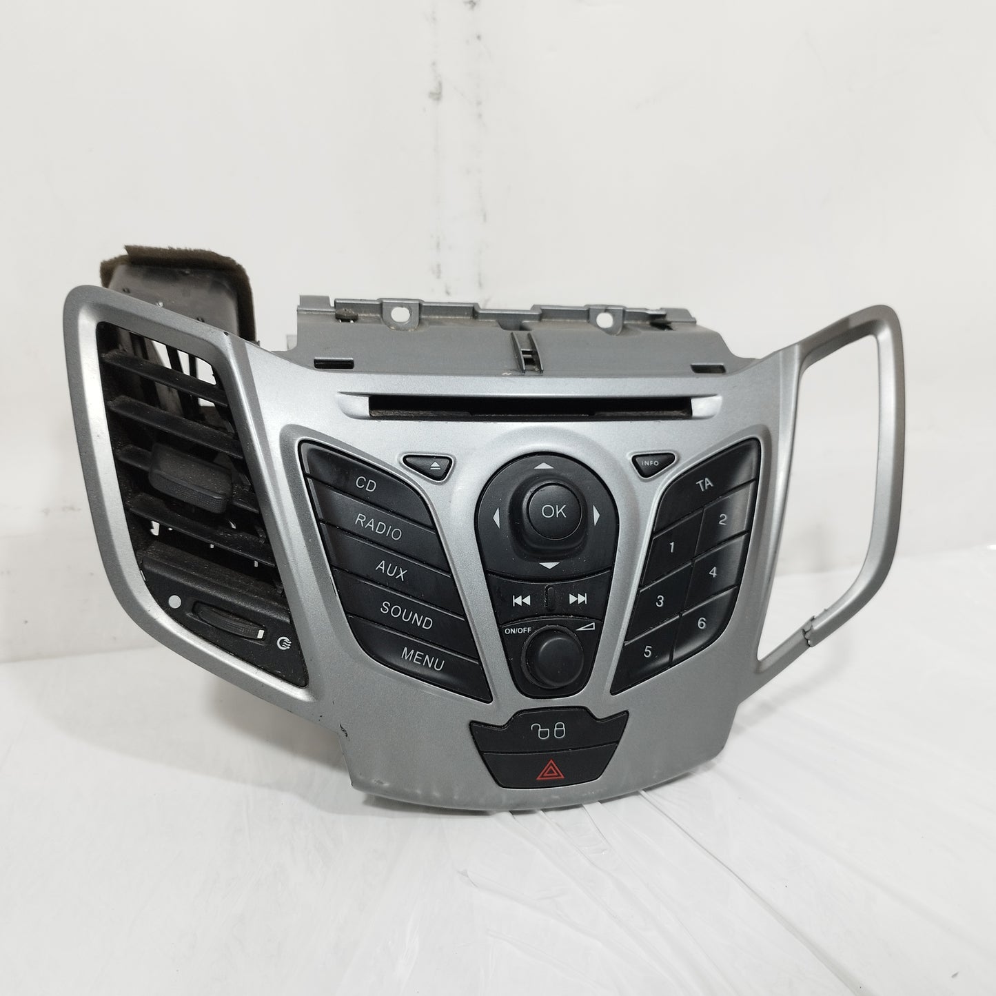 Autoradio Ford Fiesta 2010 Codice: AA6T-18C815-AD ecoAC12202