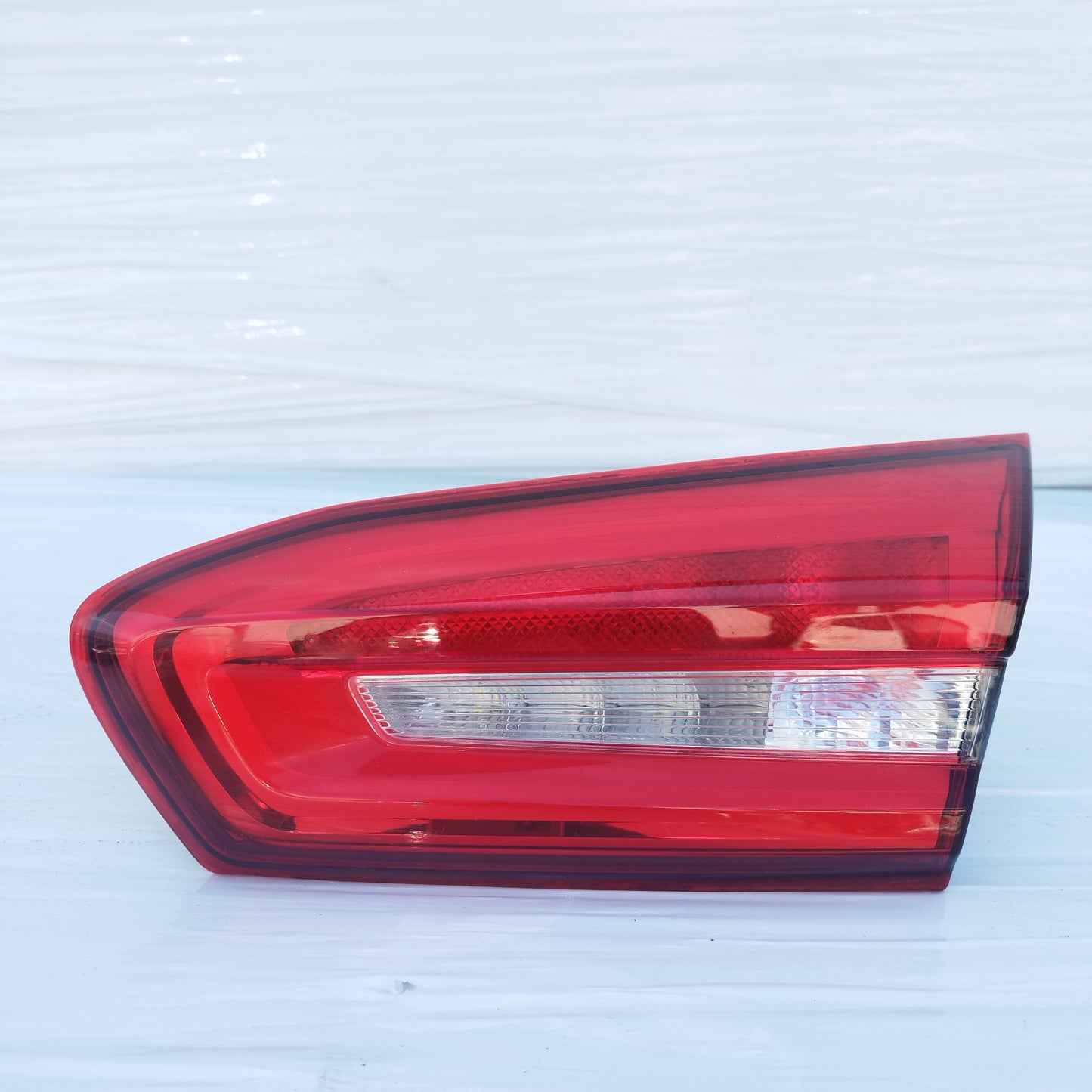 Fanale posteriore interno dx a Led Ford Focus 2020 cod: JX7B-13A602-CC ecoDM095