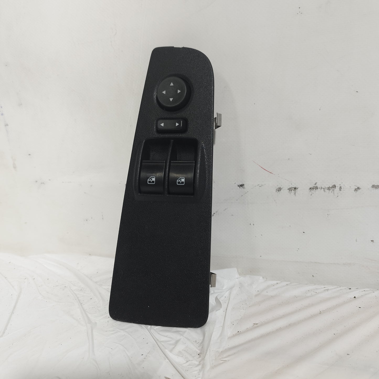 Left front control panel Fiat Grande Punto ecoAG1865