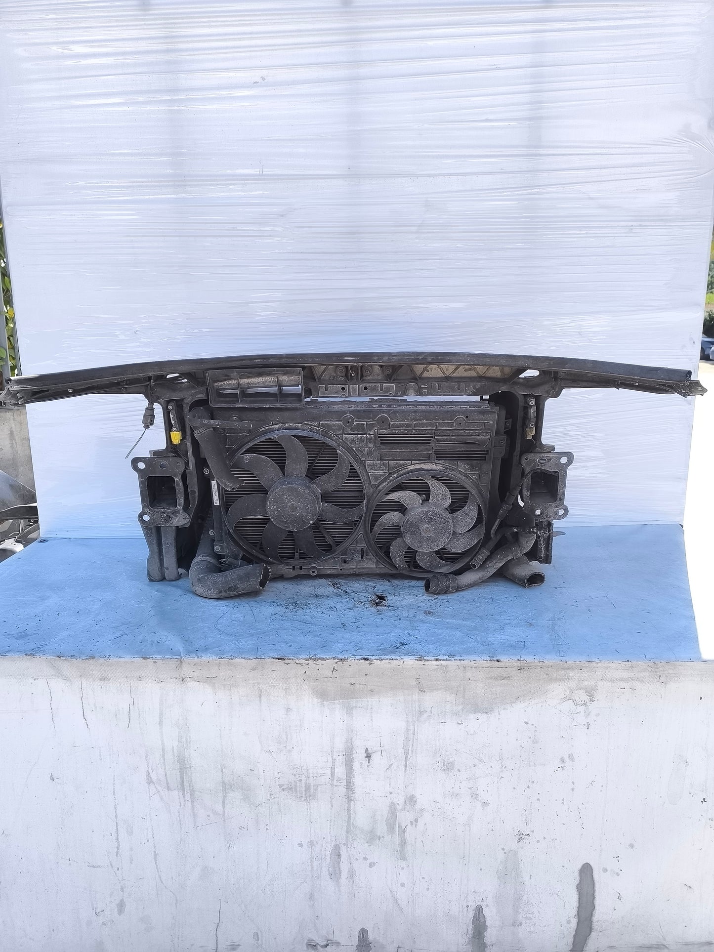 Calandra completa di radiatori Audi A3 8P1 1.6 TDI ecoAG8303