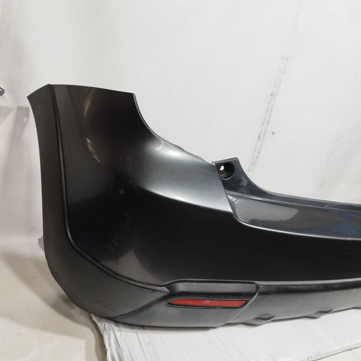 Paraurti posteriore grigio scuro Toyota Urban Cruiser 2011 ecoAC14647