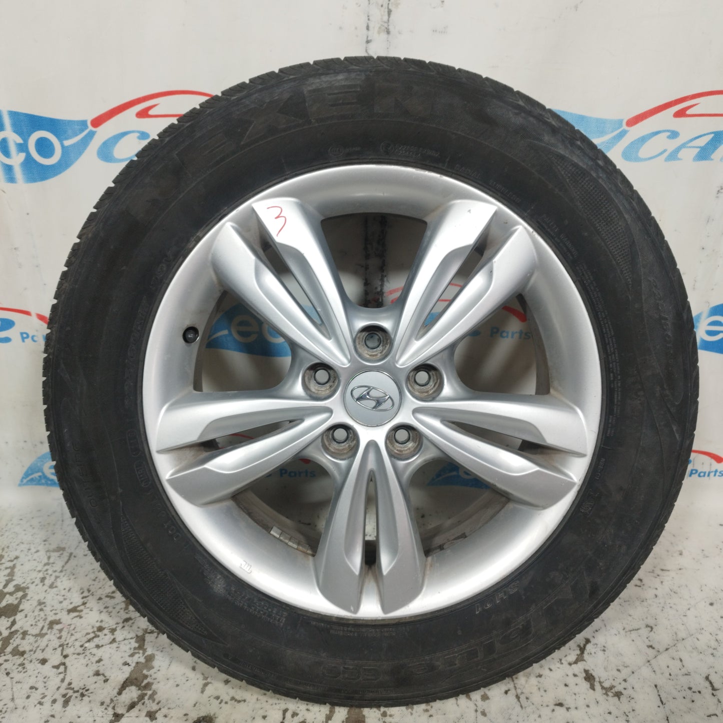 Komplette Leichtmetallfelgen mit Reifen Hyundai IX35 2011 225/60 R17 ecoAC9911