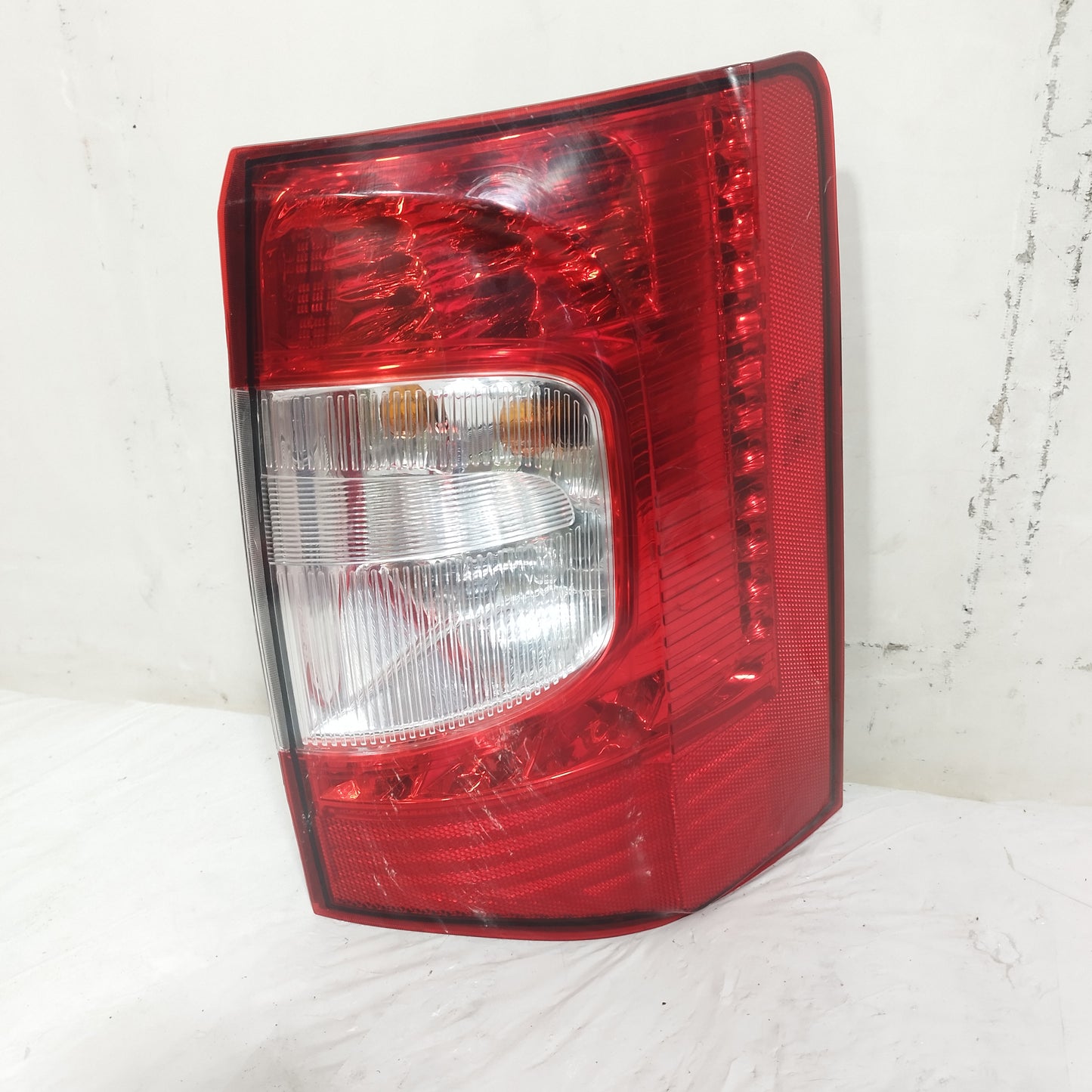 Fanale posteriore dx a led Lancia Voyager (404) 2011-2015 ecoAC16737